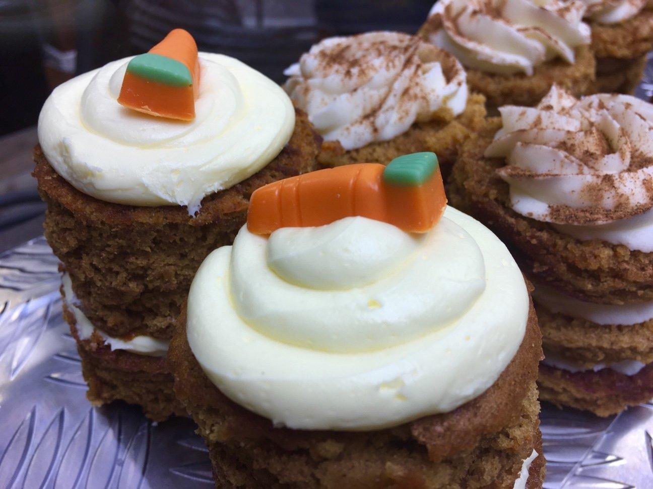 Gracie's Cafe Lounge