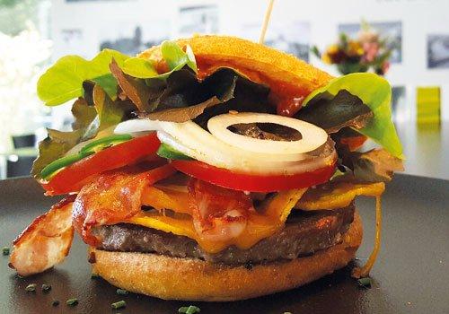 parkside eat & bar lounge