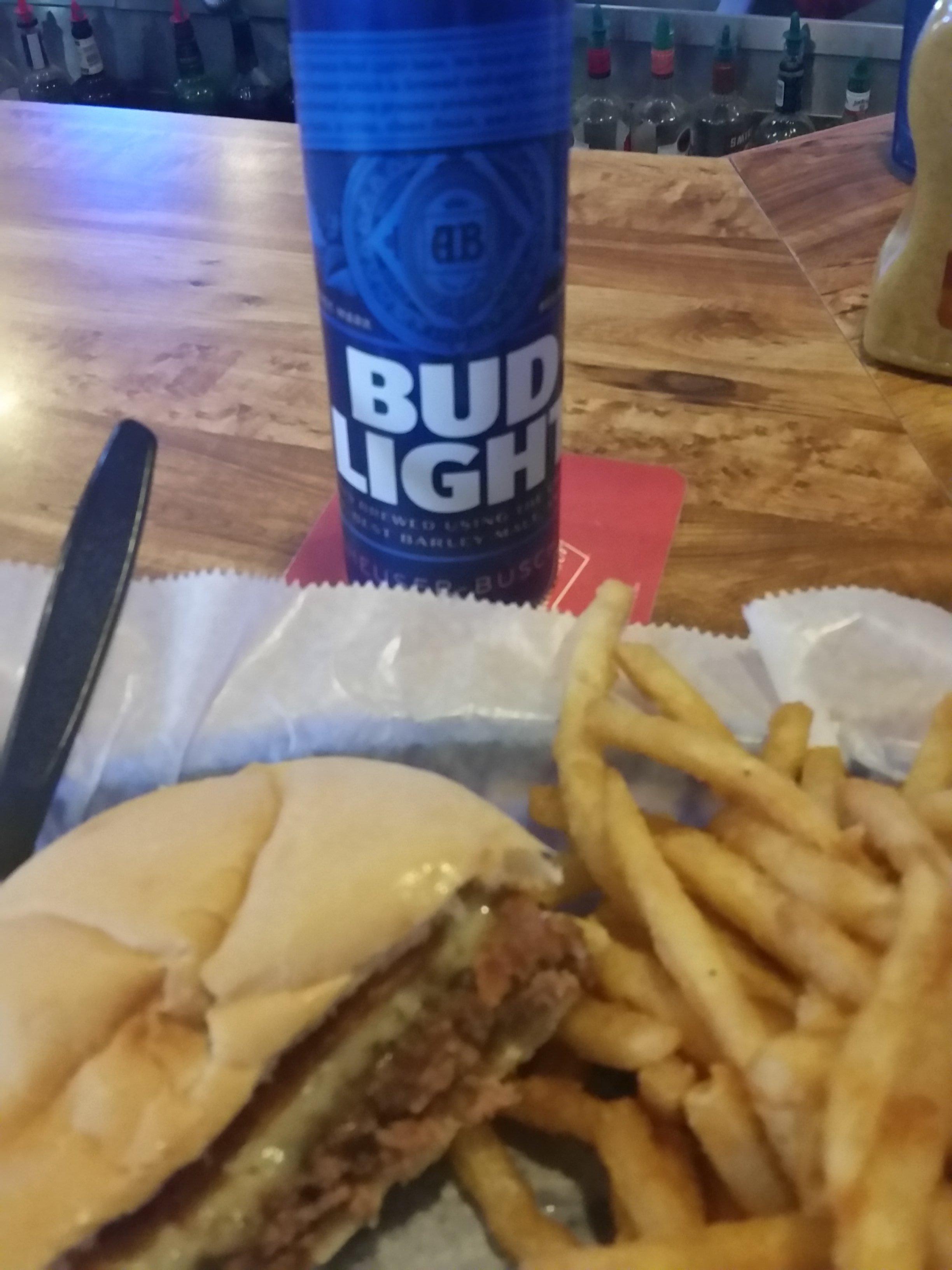 Biggs Bar & Grill