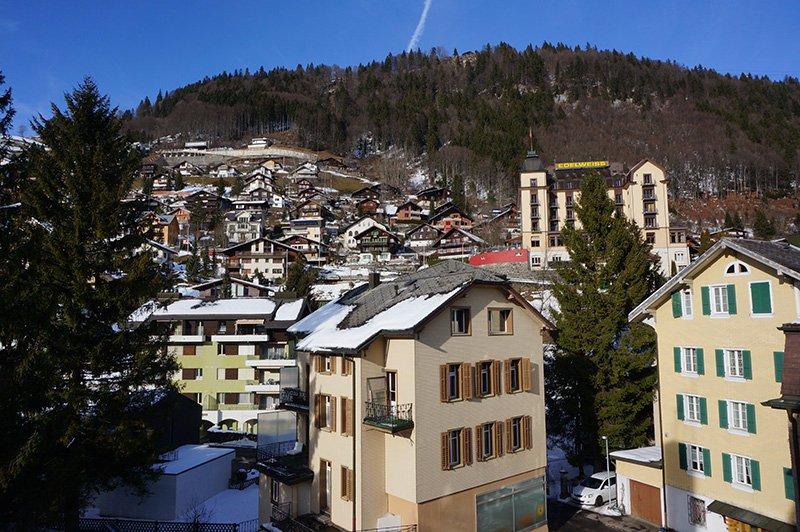 Photo by miashopping