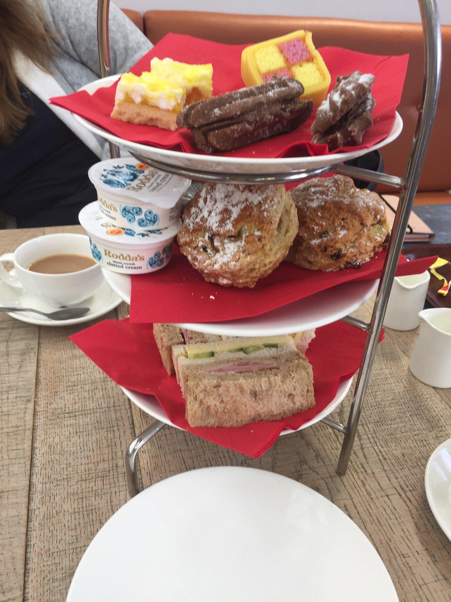 Blooms Worcester Garden Centre