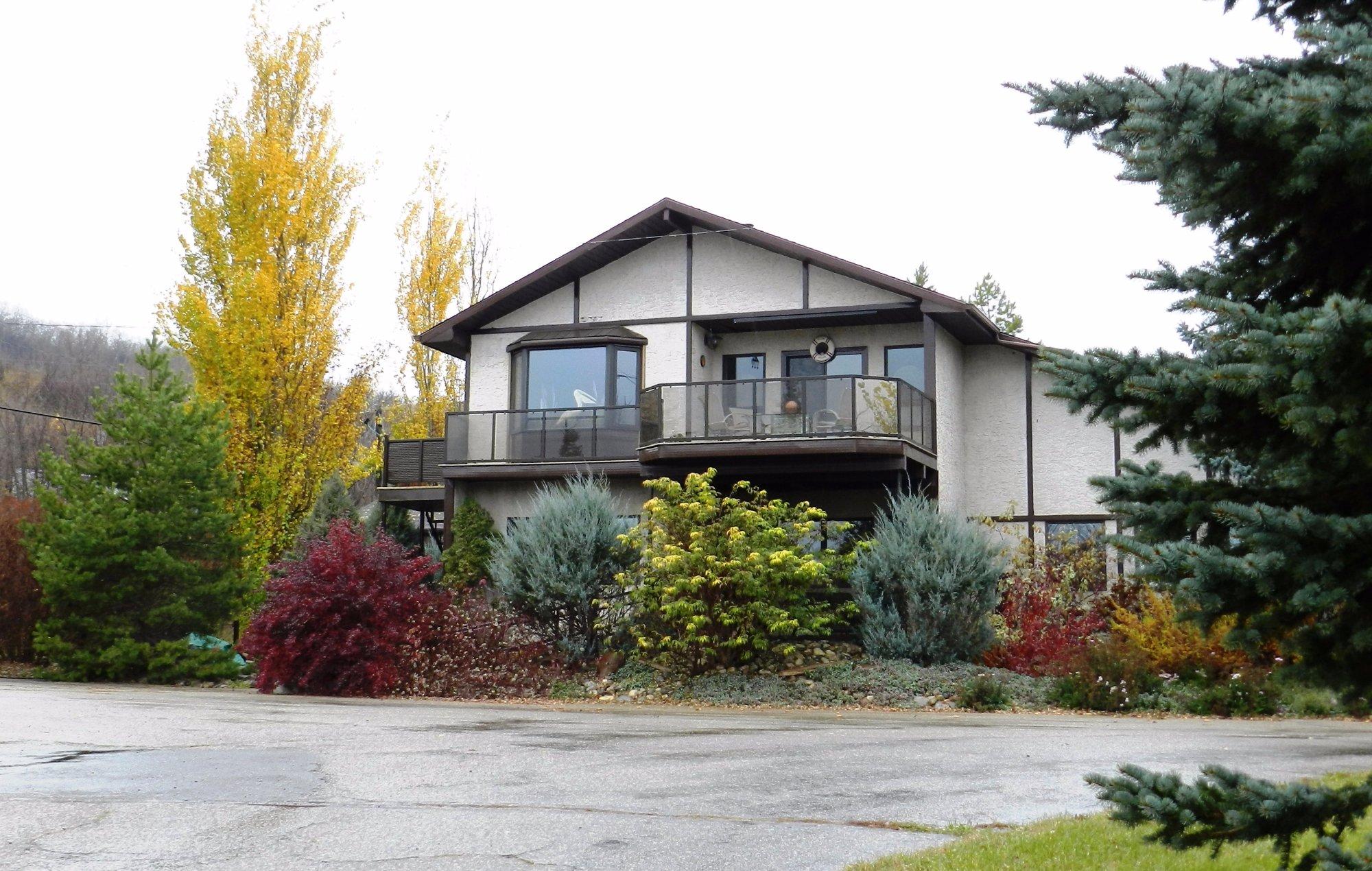 B-Say-Tah Point Bed & Breakfast