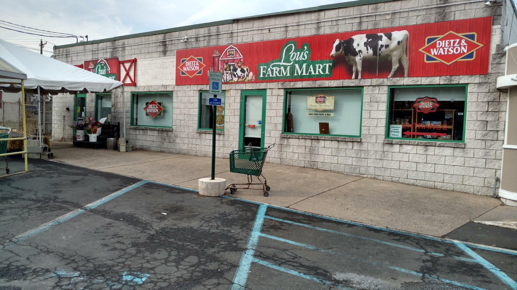 Lou's Farm Mart