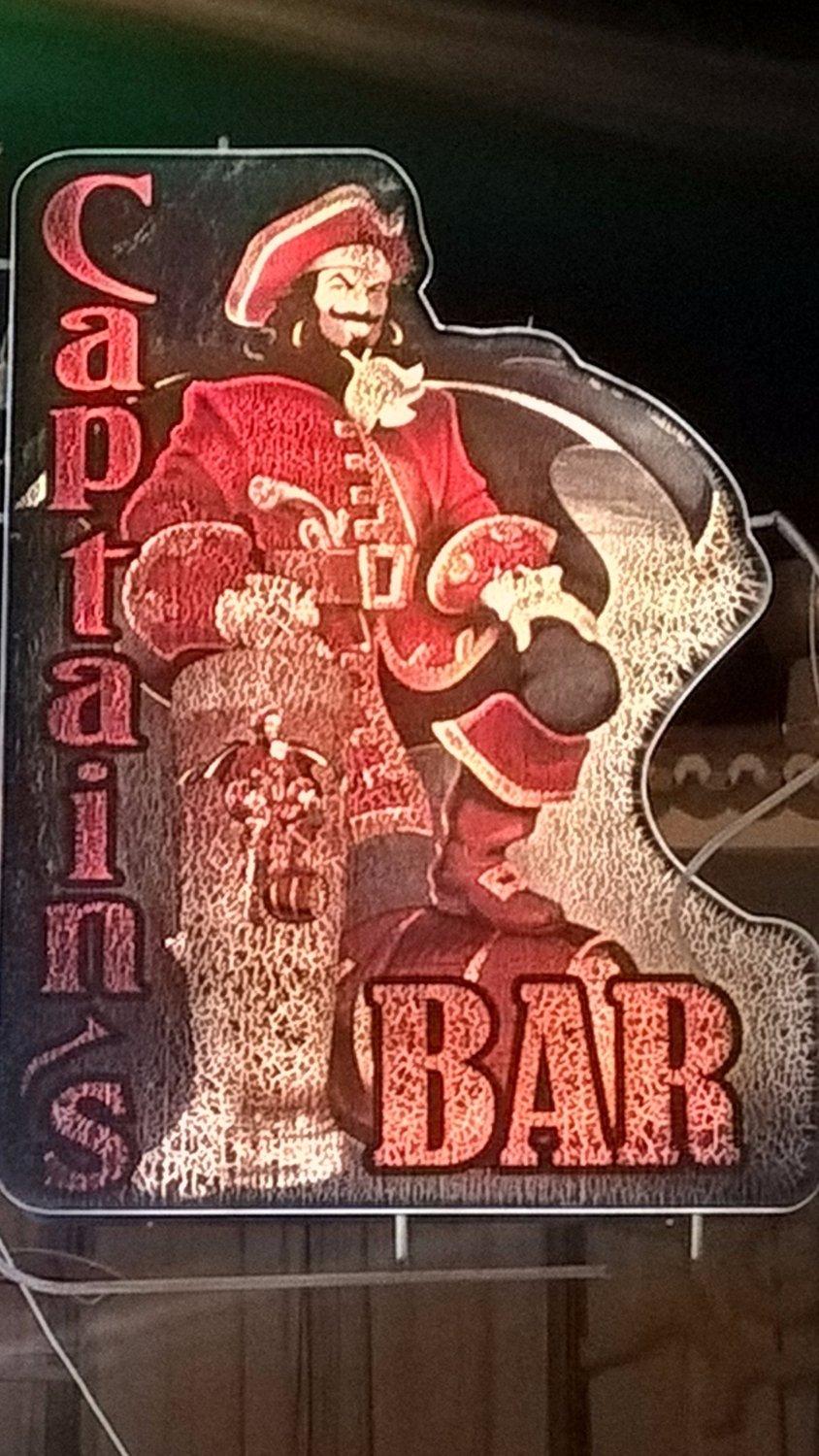 Captain's Sports Bar