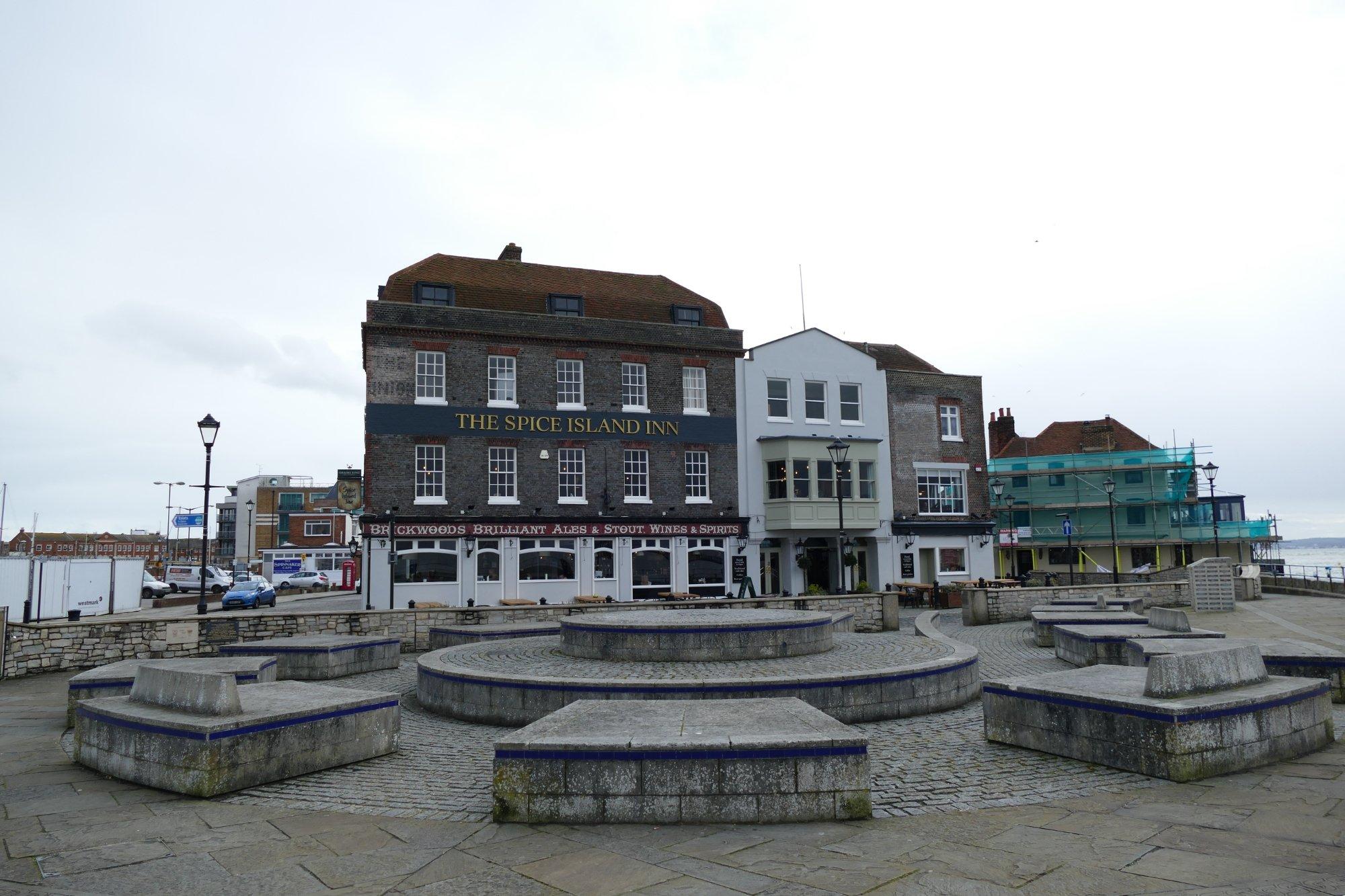 Millennium Promenade