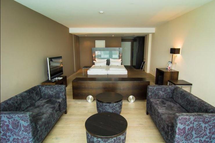 Aika Seaside Living Hotel