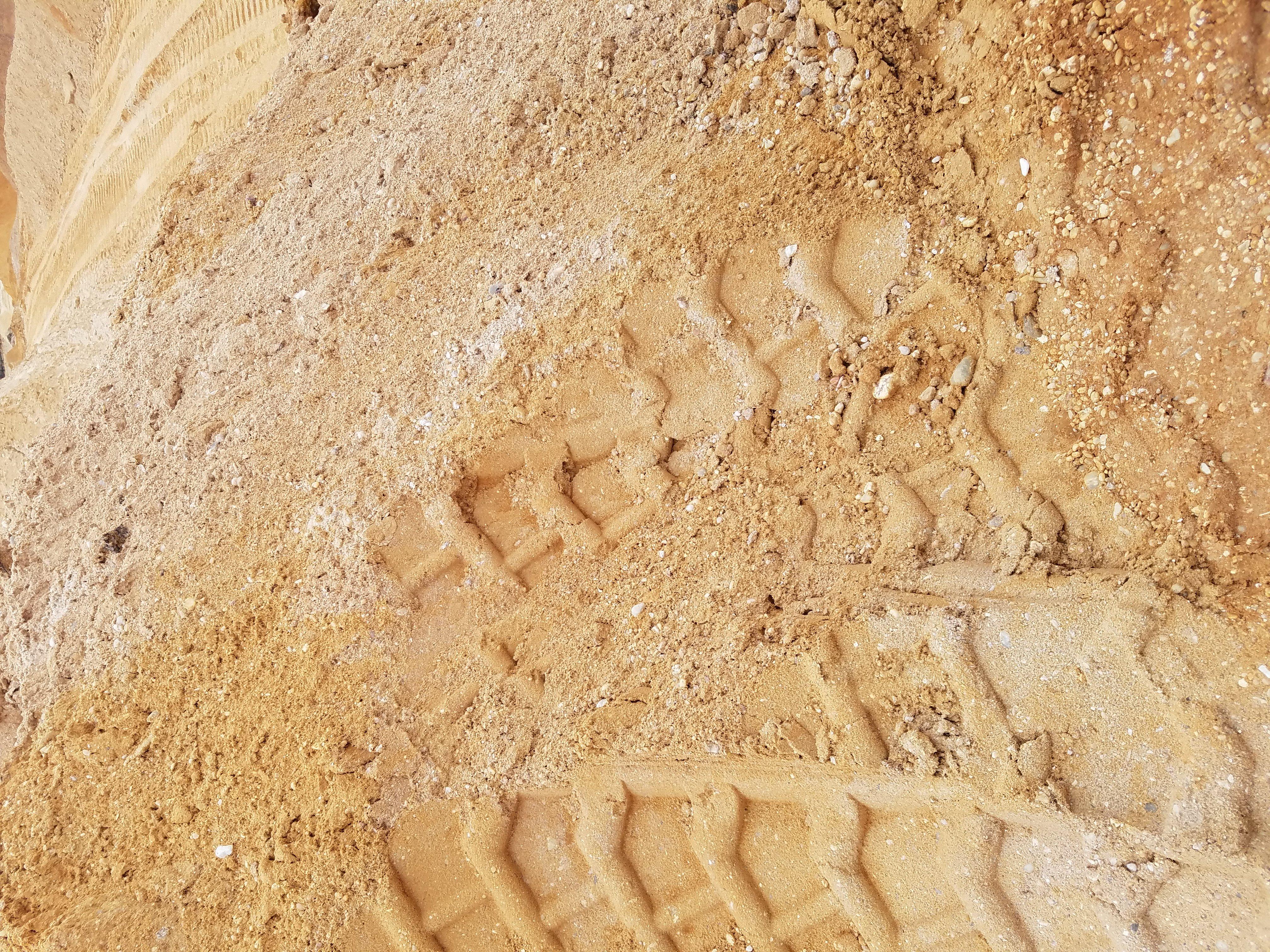 Economy Inn & Suites