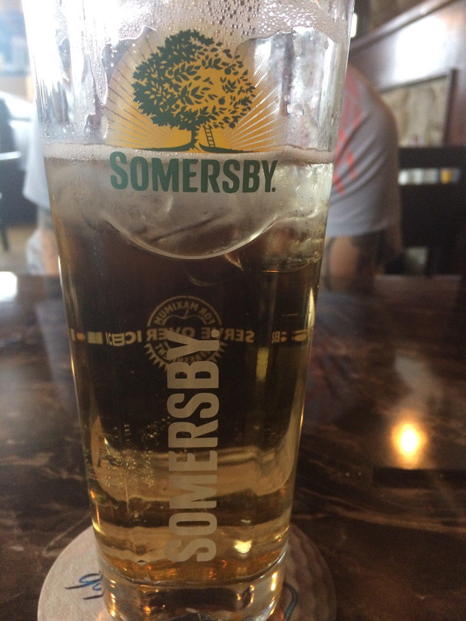 A Stone's Throw Pub & Grill