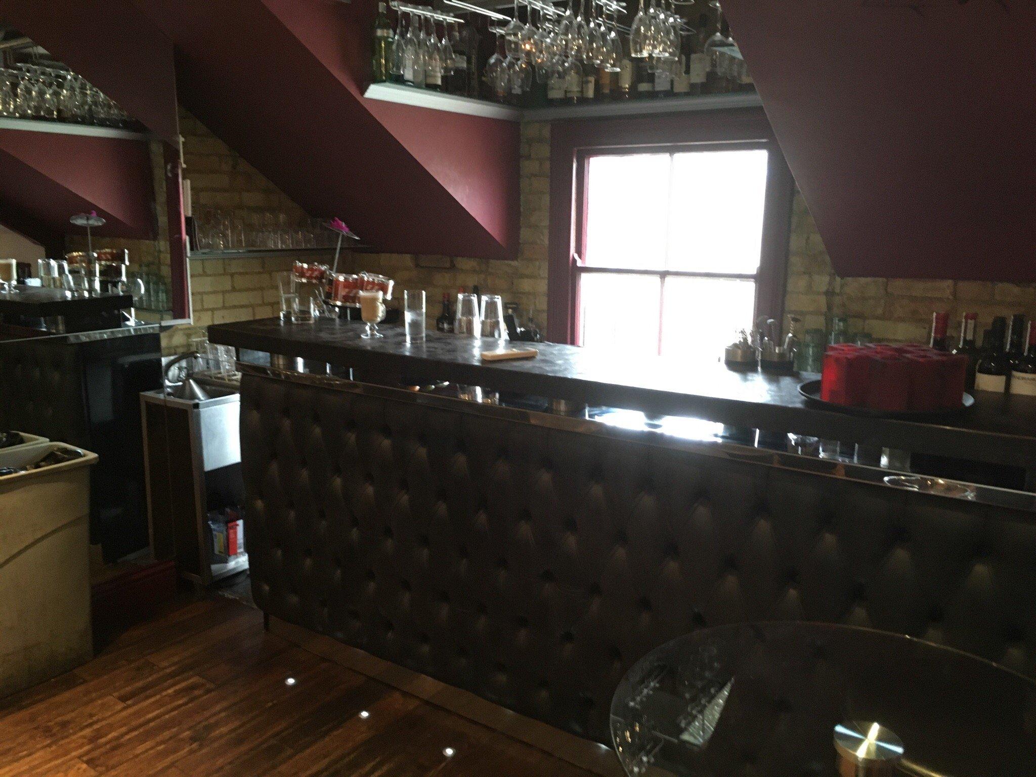 De Luca Cucina & Bar