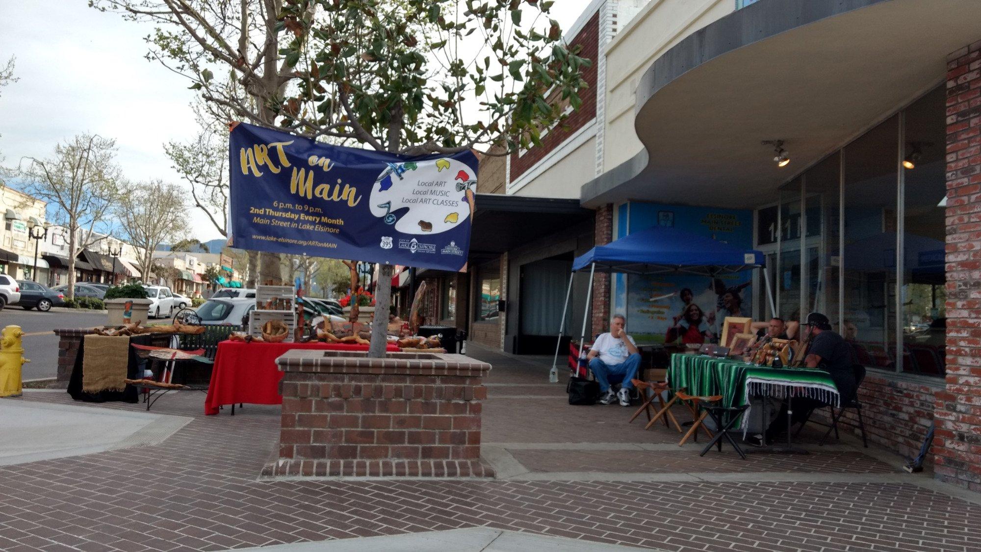 historic downtown Lake Elsinore