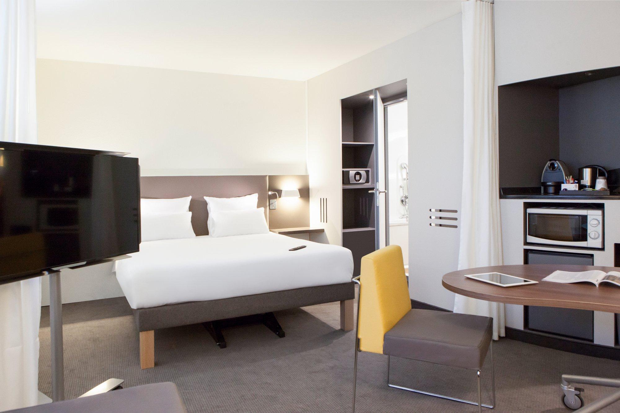 Novotel Suites Paris CDG Airport Villepinte