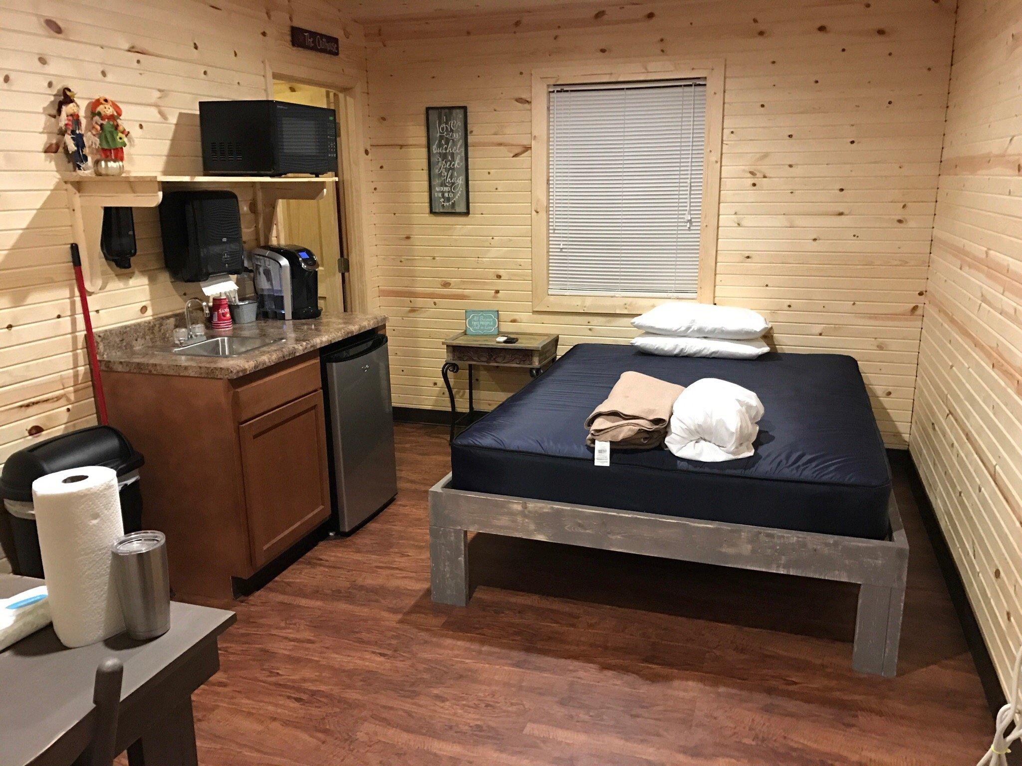 Pocahontas Outfitters