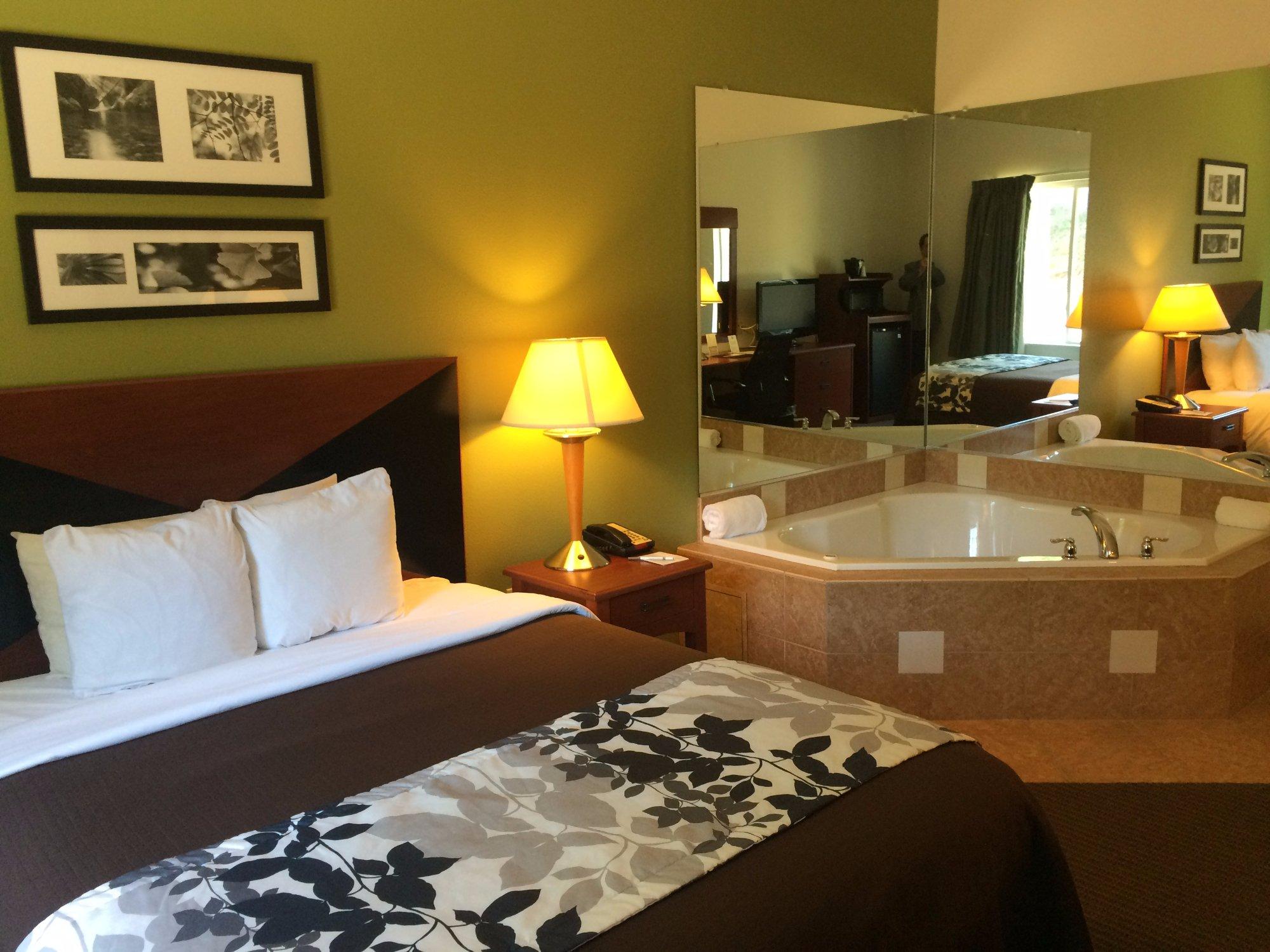 Sleep Inn & Suites