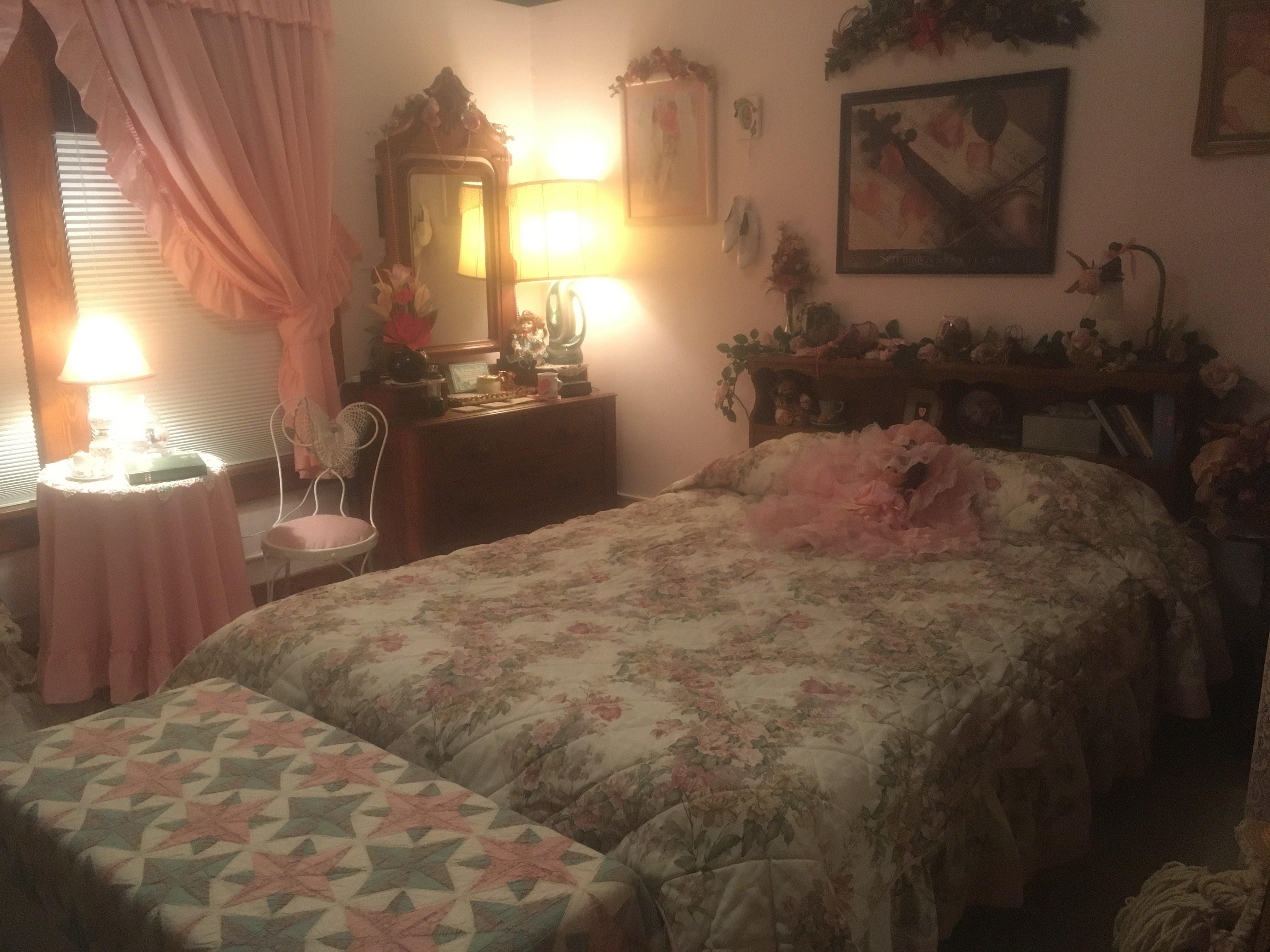 Victorian Inn Bed & Breakfast