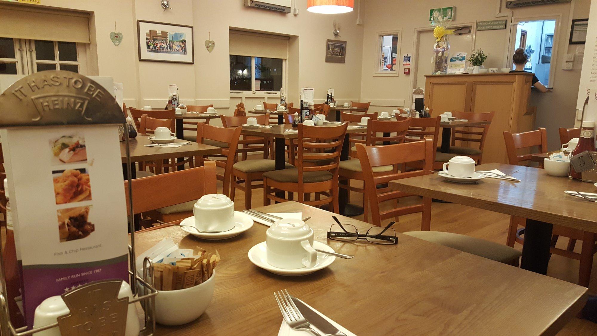 Blakeley's of Brighouse Fish & Chip Takeaway & Restaurant
