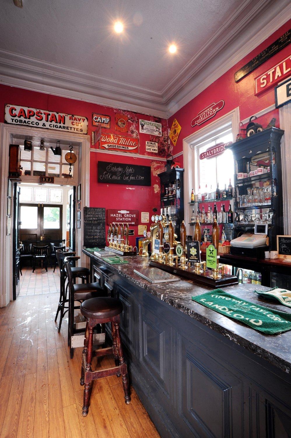 Stalybridge Buffet Bar