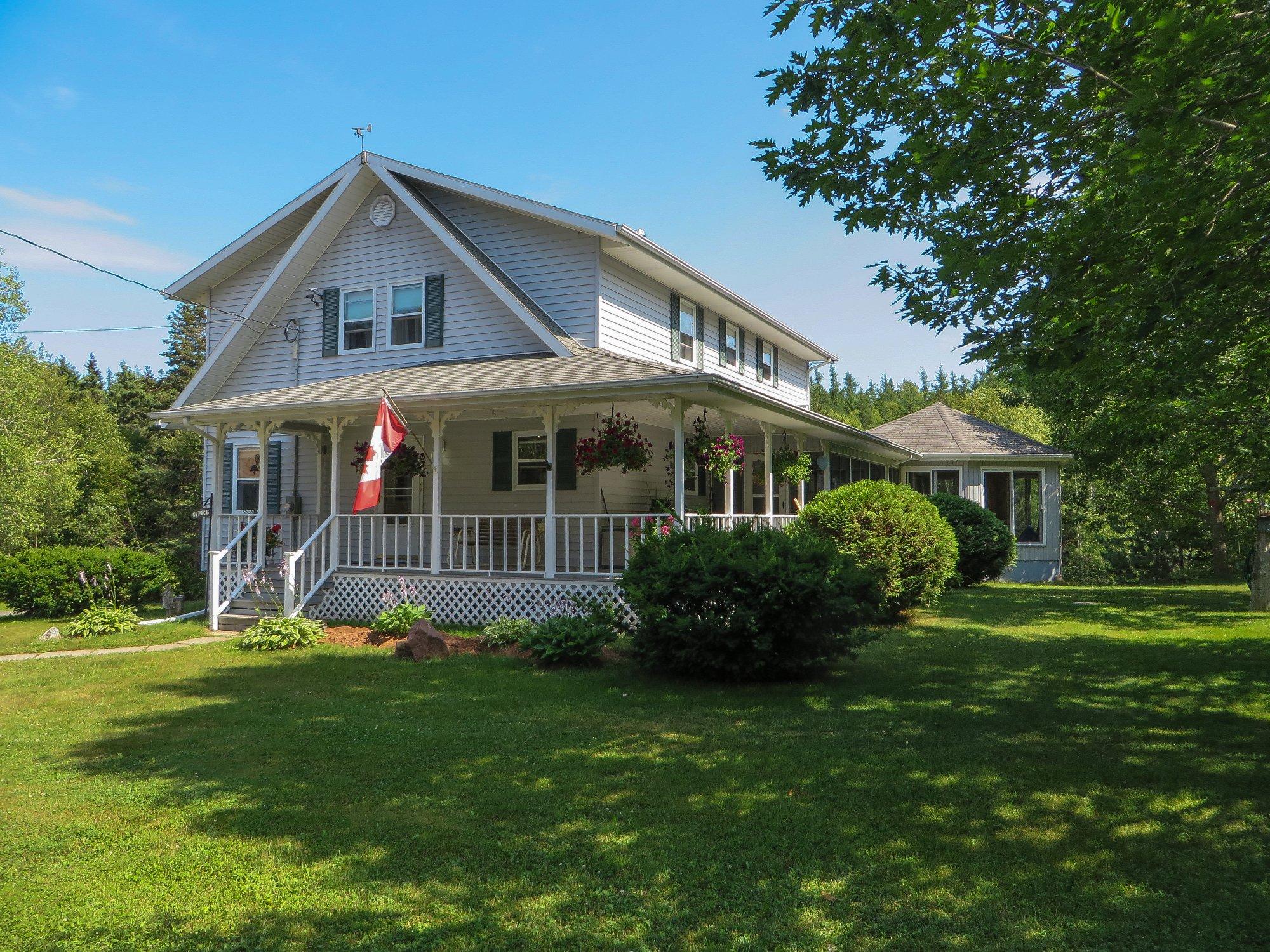 Forest & Lake PEI Bed & Breakfast