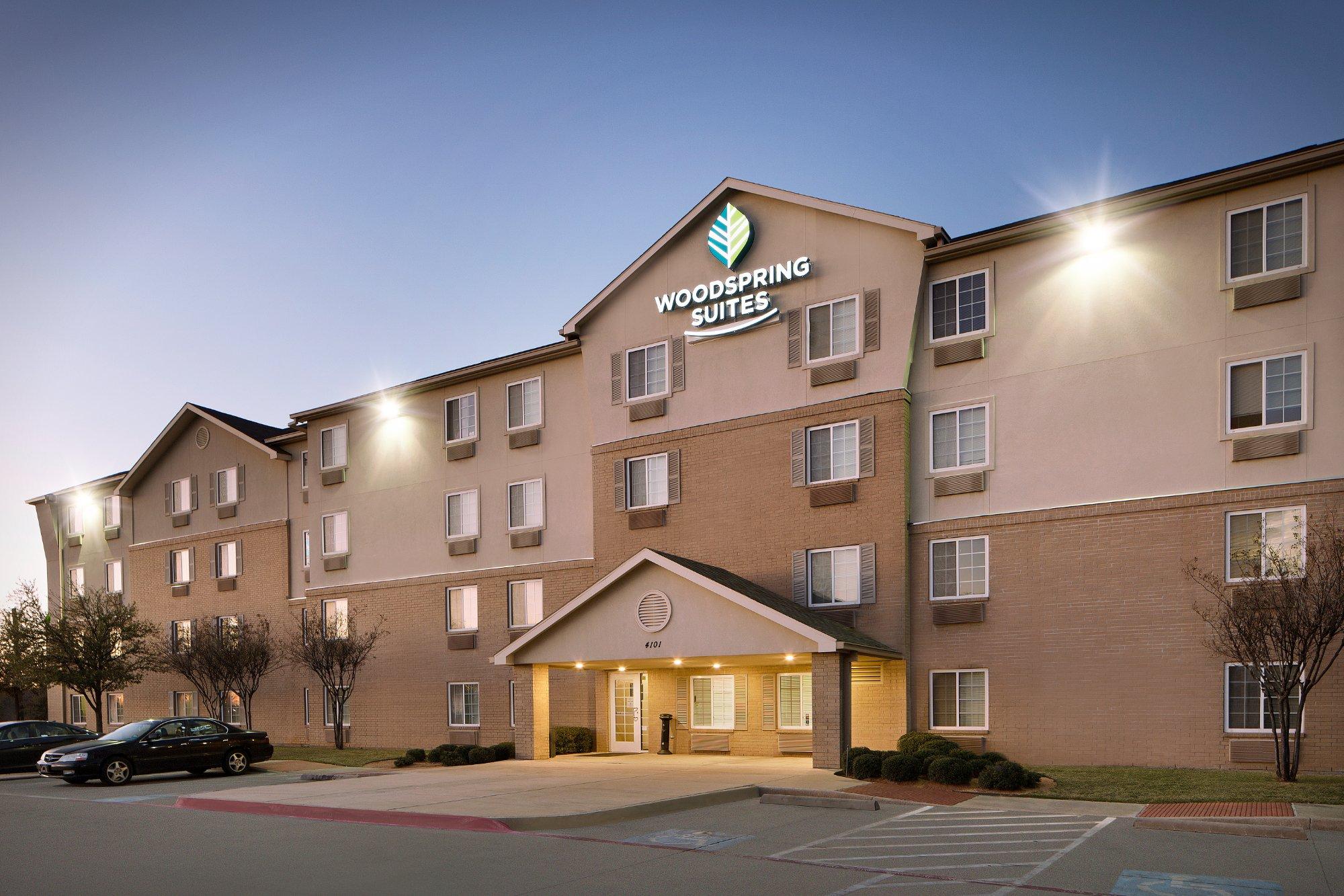 WoodSpring Suites Fort Worth Forest Hill