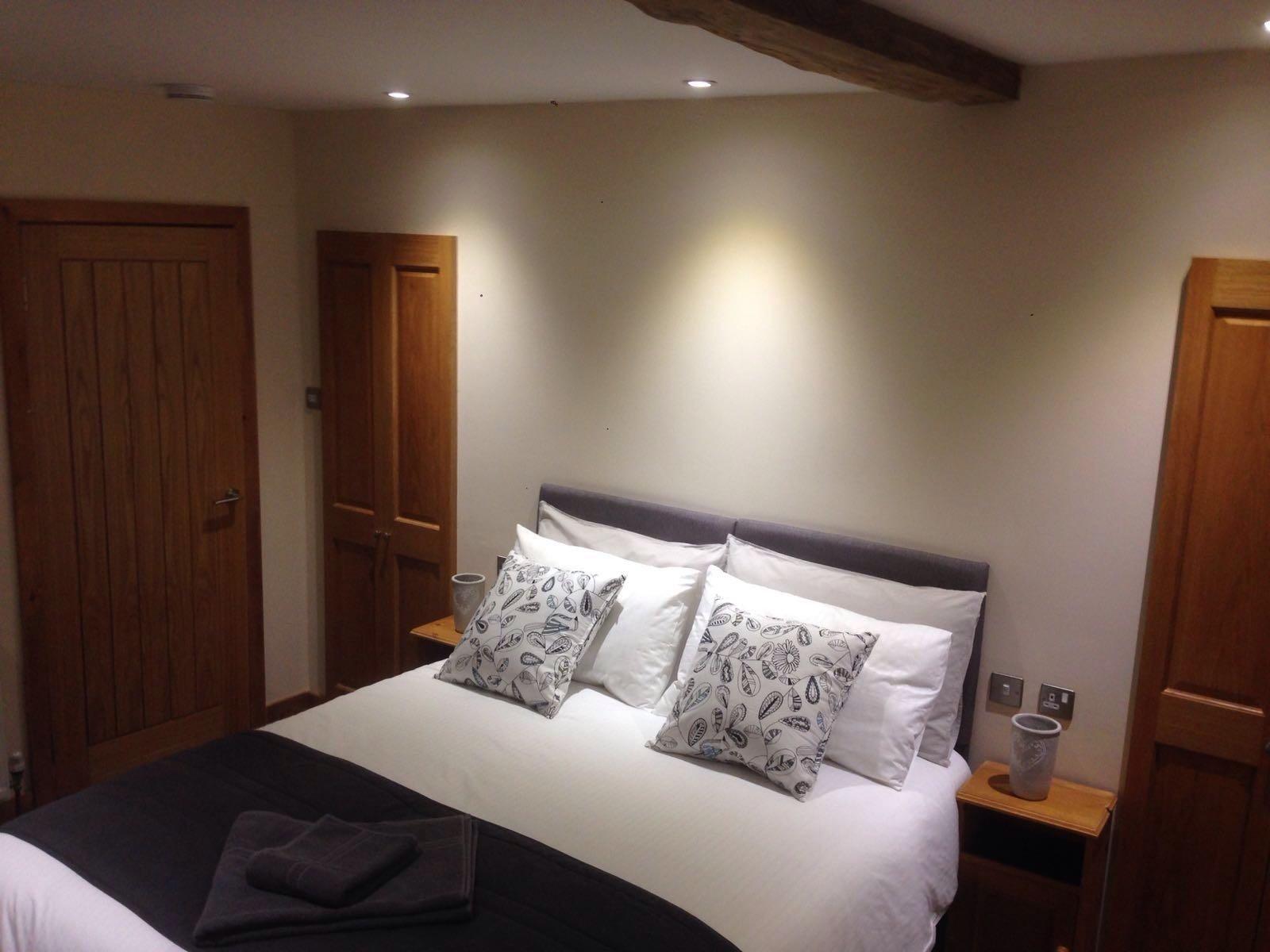 Deri-Down Guest House