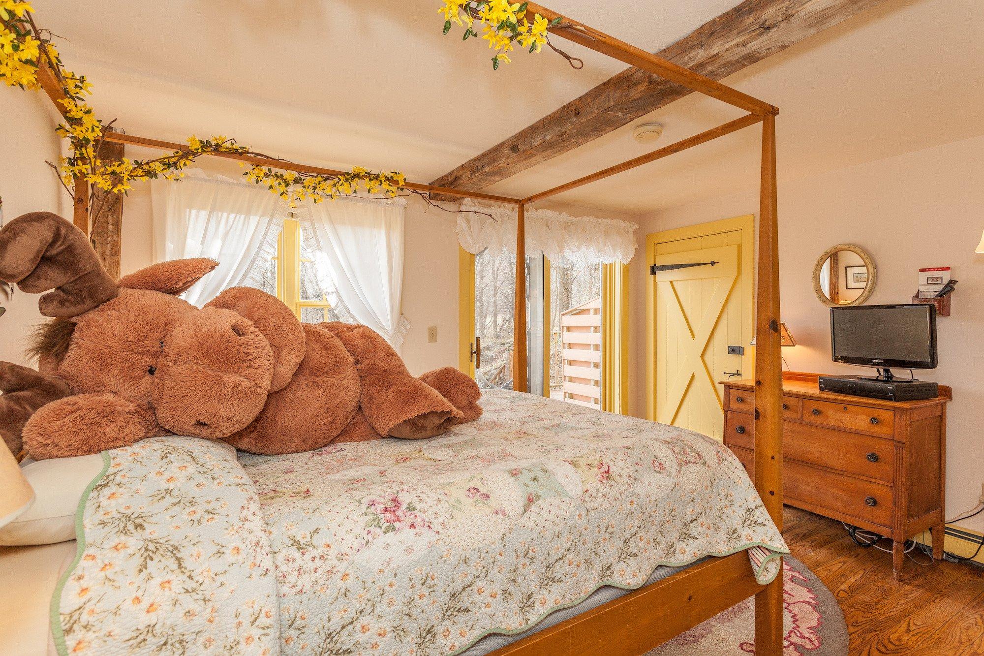 Inn At Buck Hollow Farm