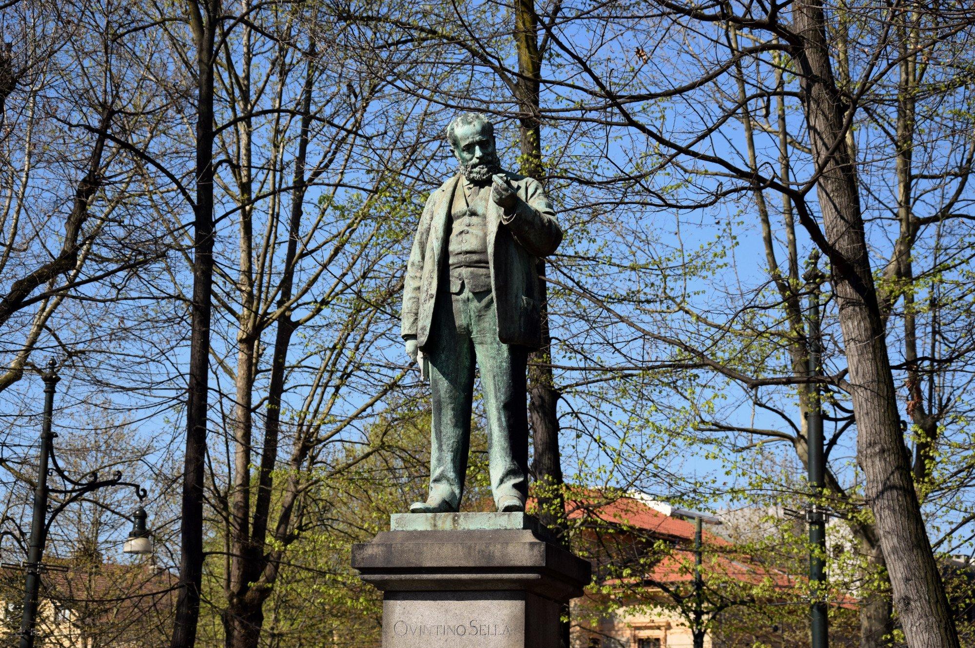 Monumento a Quintino Sella