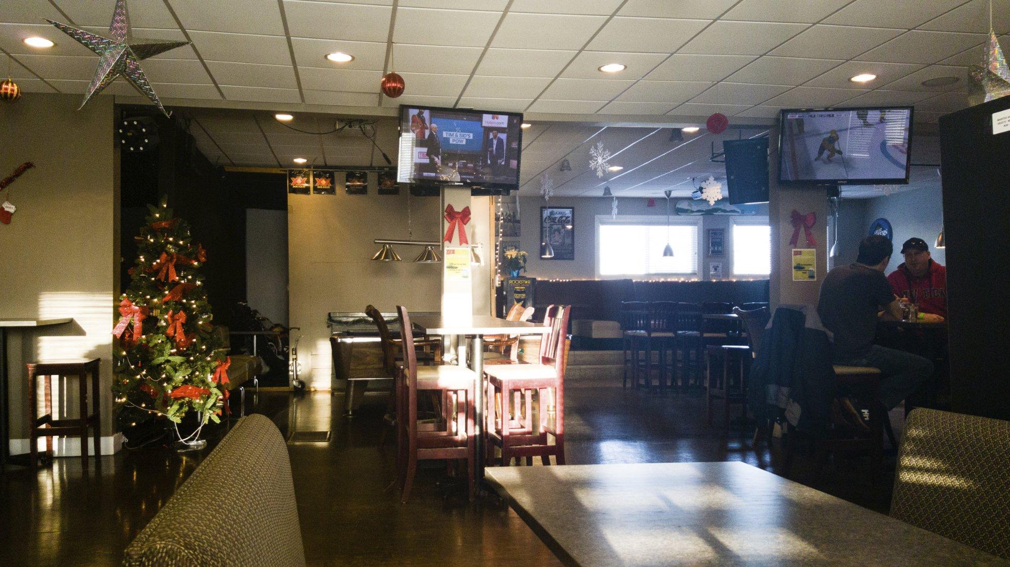 Manitou Hotel & Bar