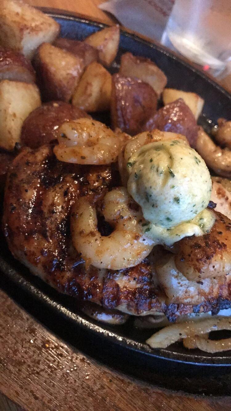 Applebee's Grill + Bar