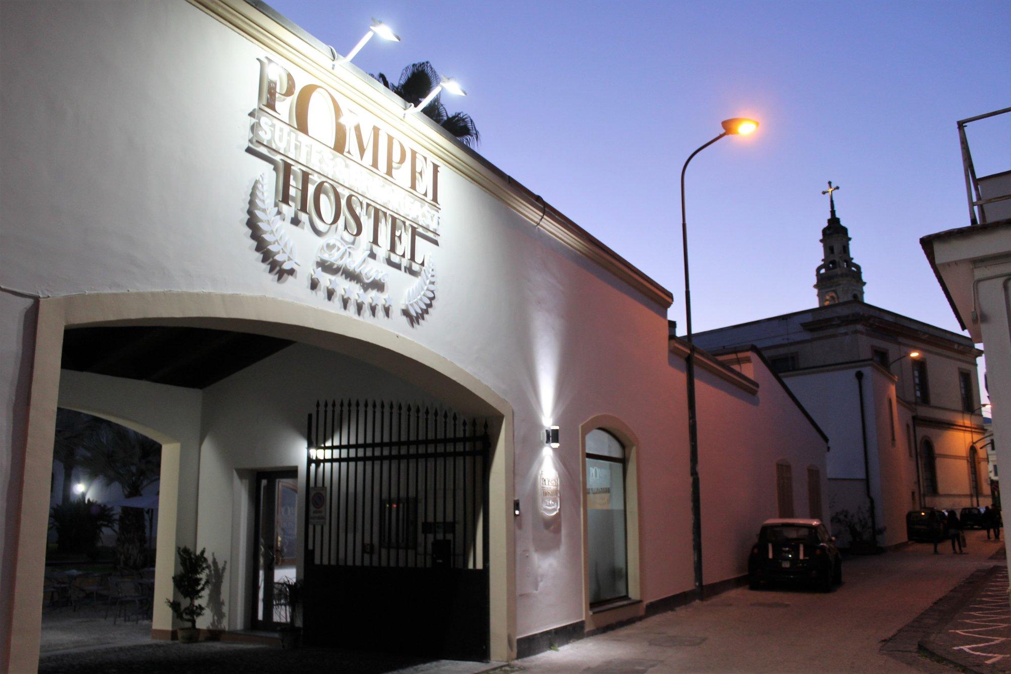 Pompei Hostel Suites & Breakfast Deluxe