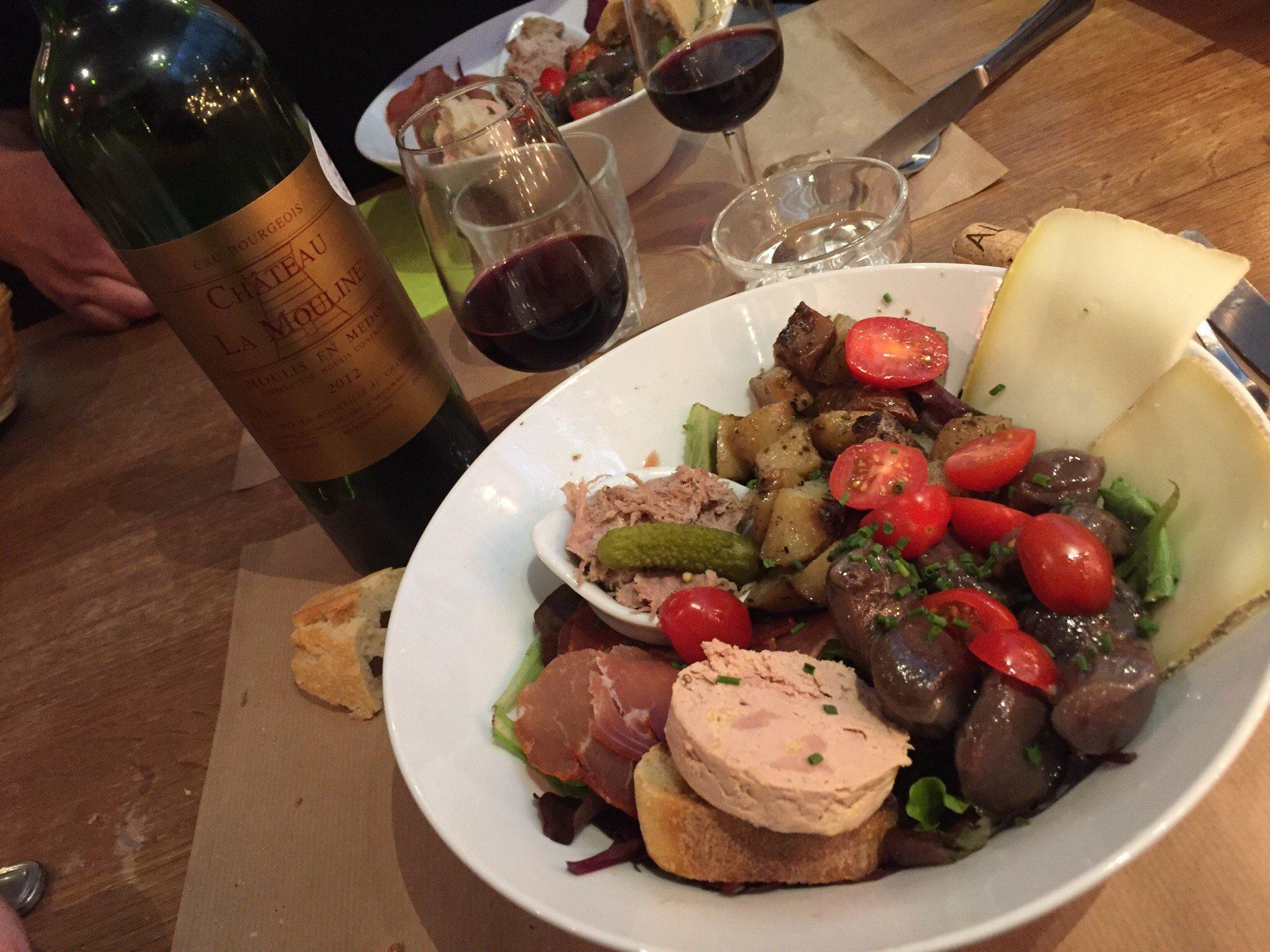 Photo by mariabY8039QC