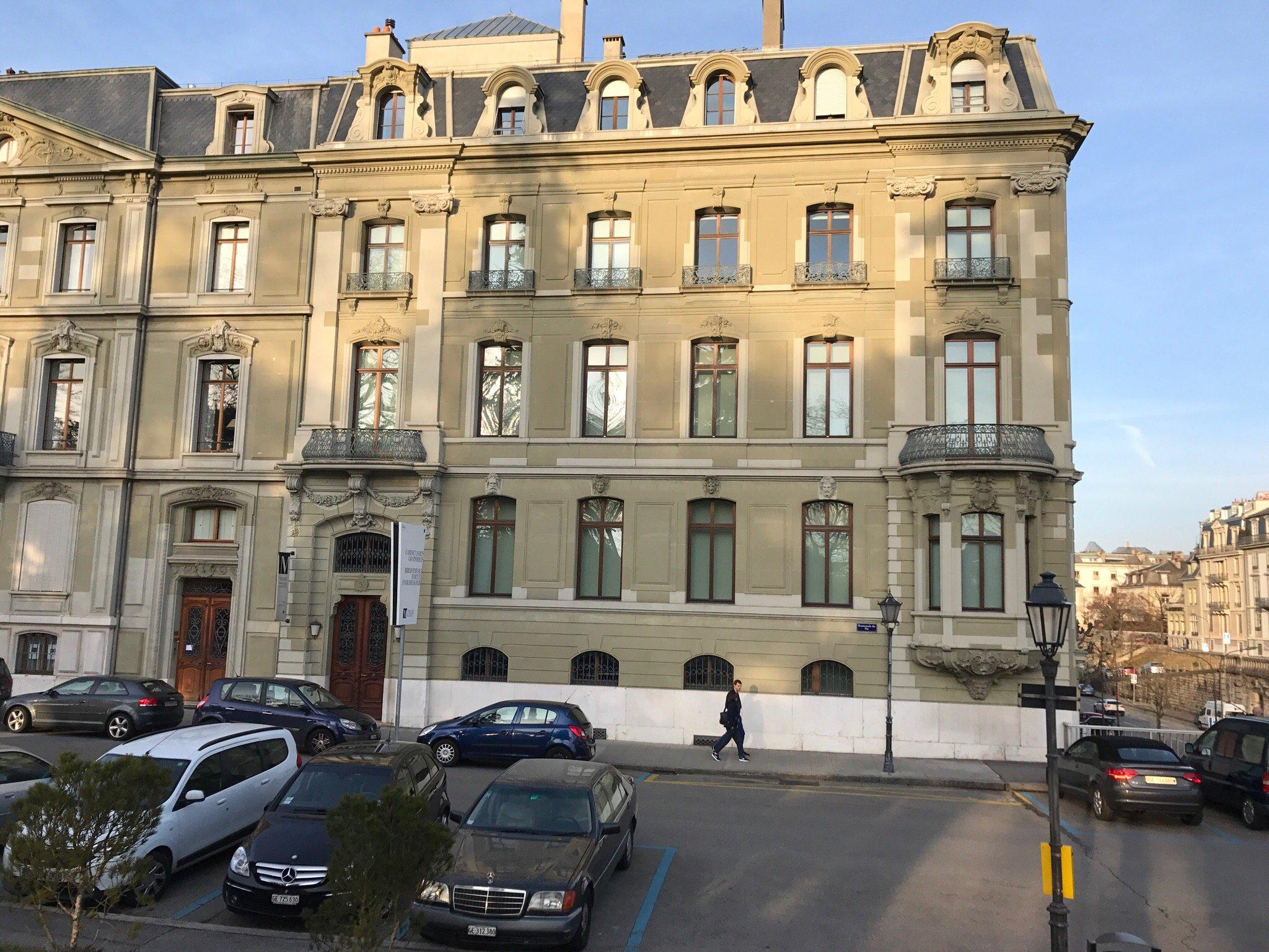 Library D'art Et D'archéologie