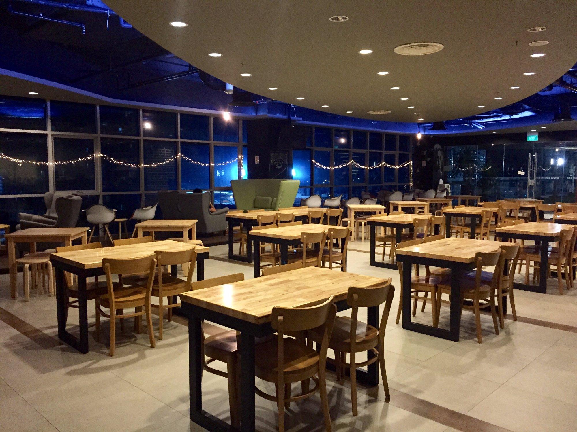 5 Little Monkeys Cafe