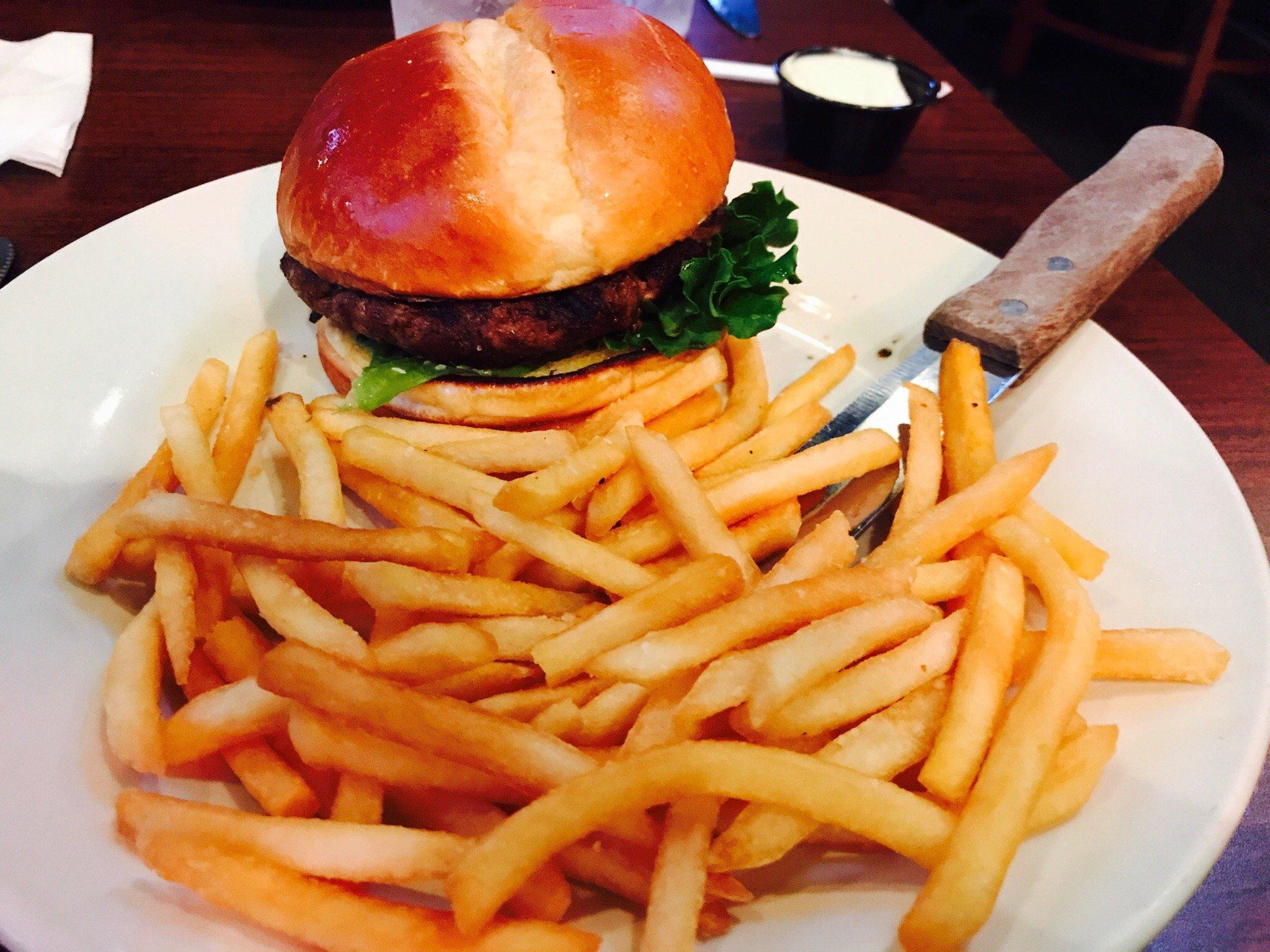 Jocks & Jills Sports Grille