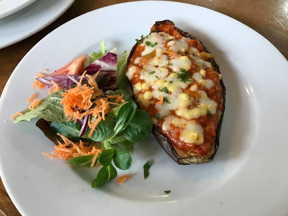 Charlotte Coffee lounge gastrobar & Gin