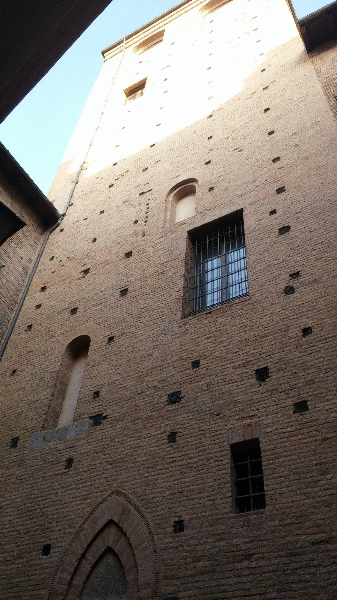 Torre Uguzzoni