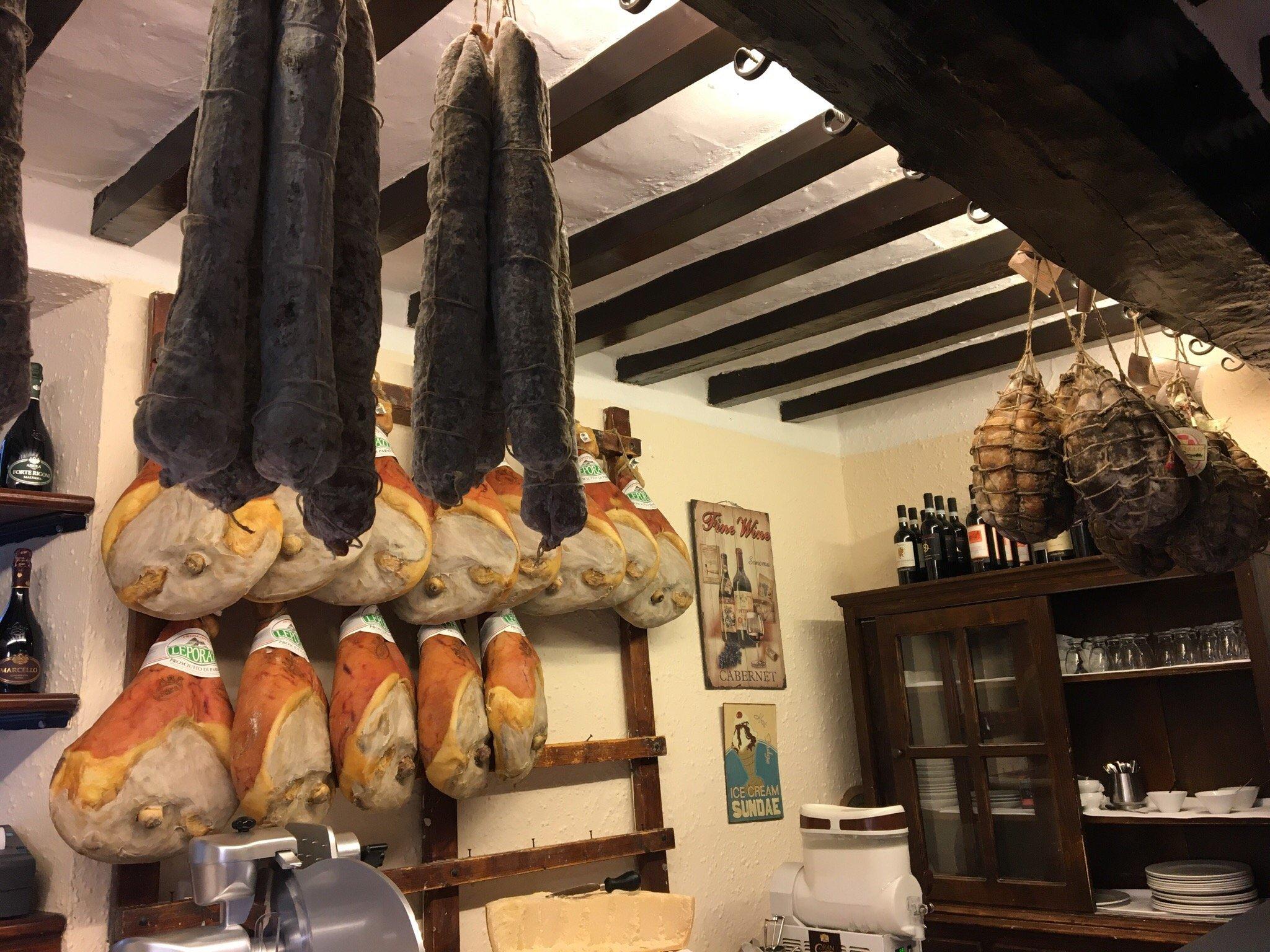 Trattoria del Tribunale