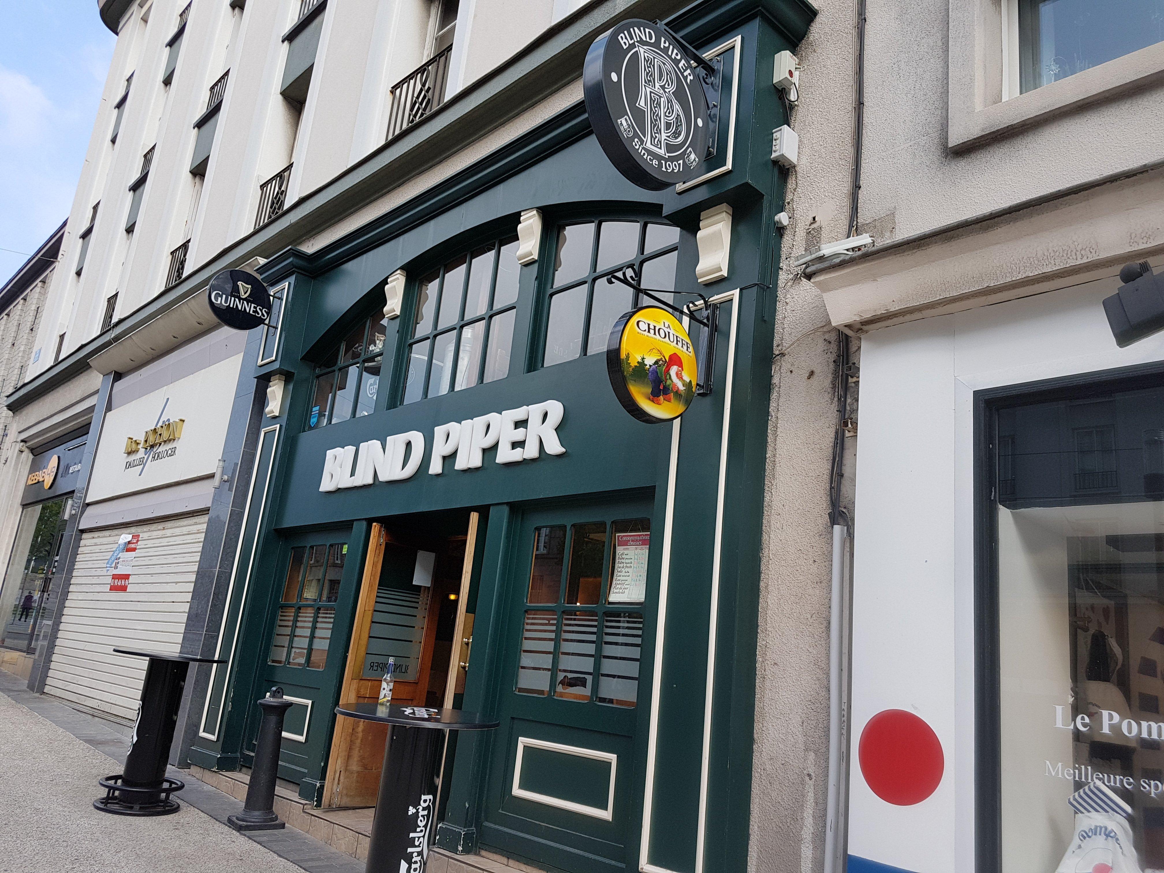 Blind Piper Pub