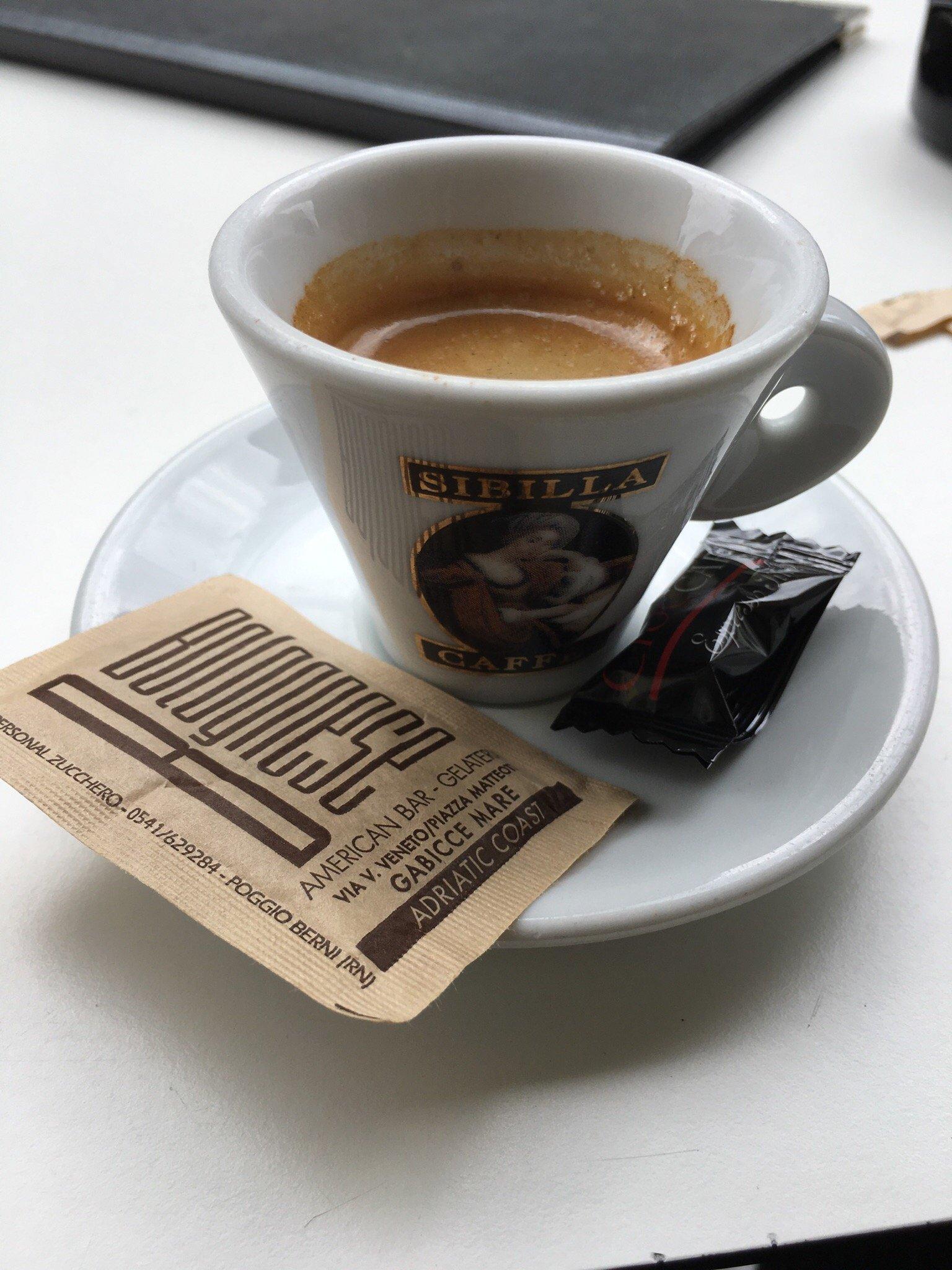 Bolognese American Bar Gelateria