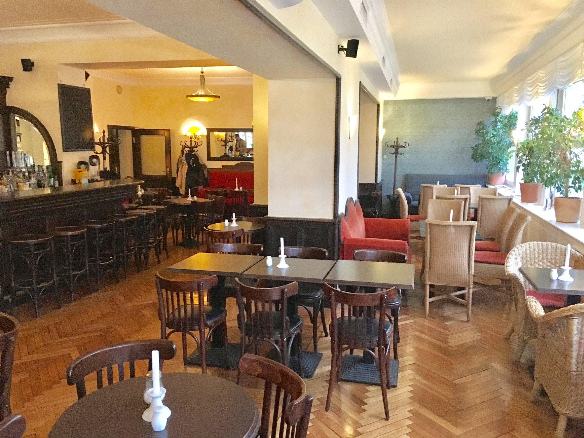 Residenz Cafe & Restaurant