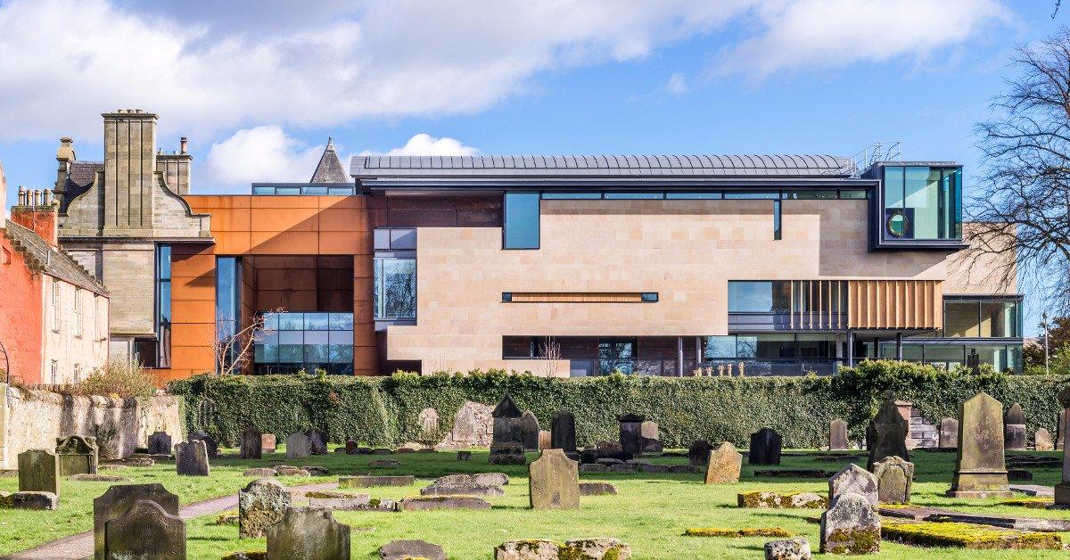 Dunfermline Carnegie Library & Galleries
