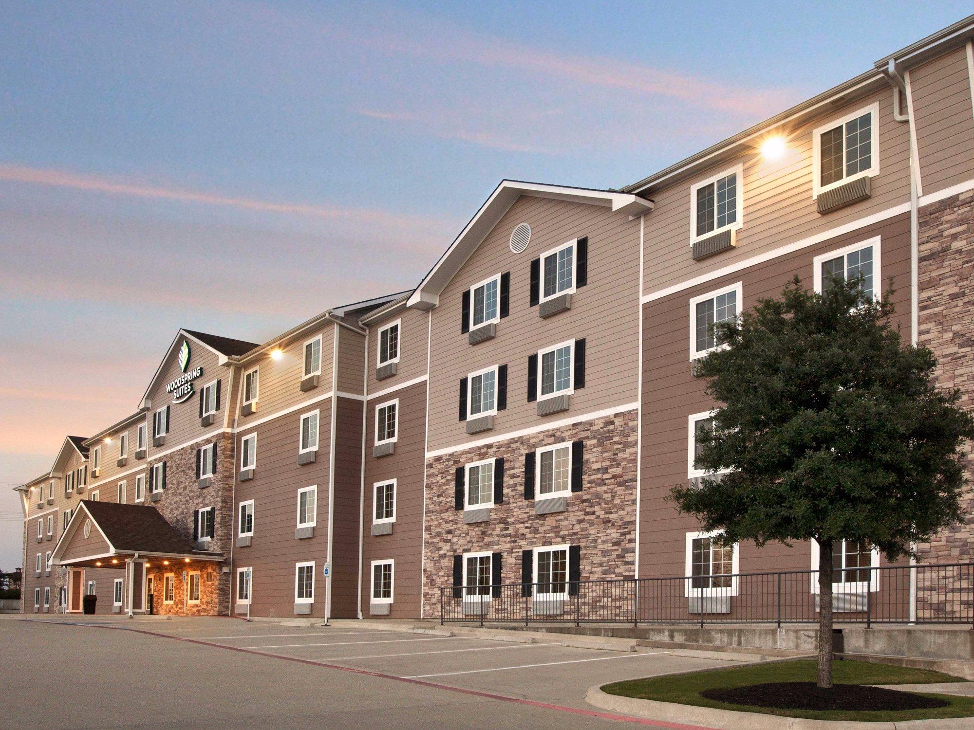 WoodSpring Suites College Station