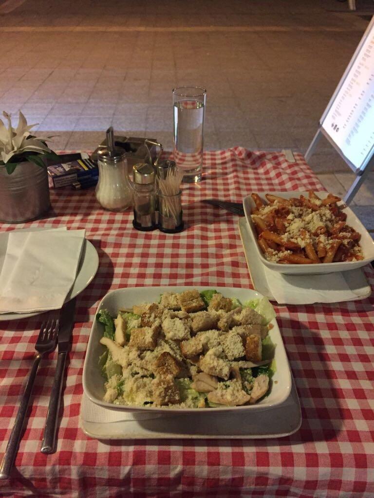 Photo by Kristina Đ