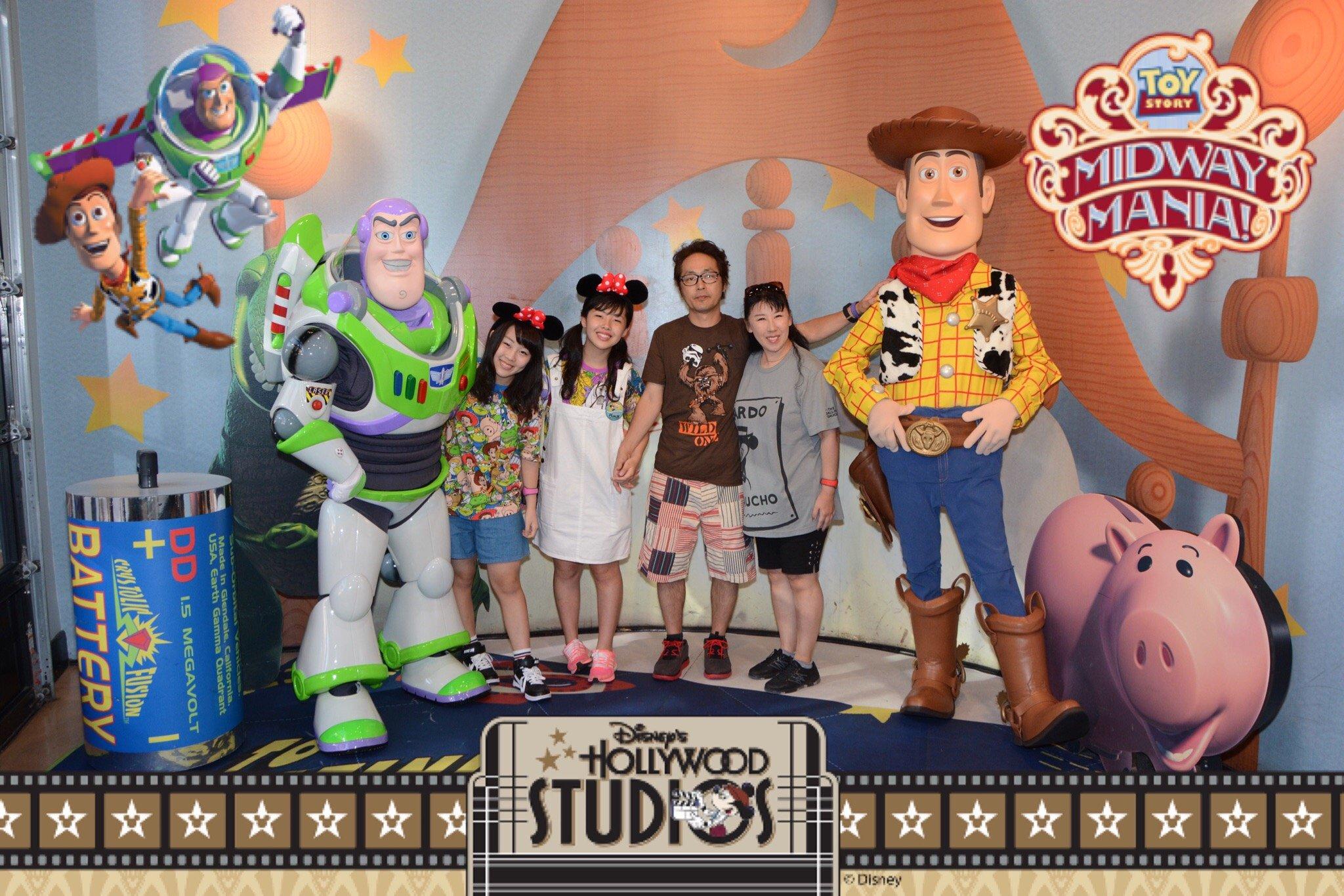 Meet Buzz Lightyear & Woody