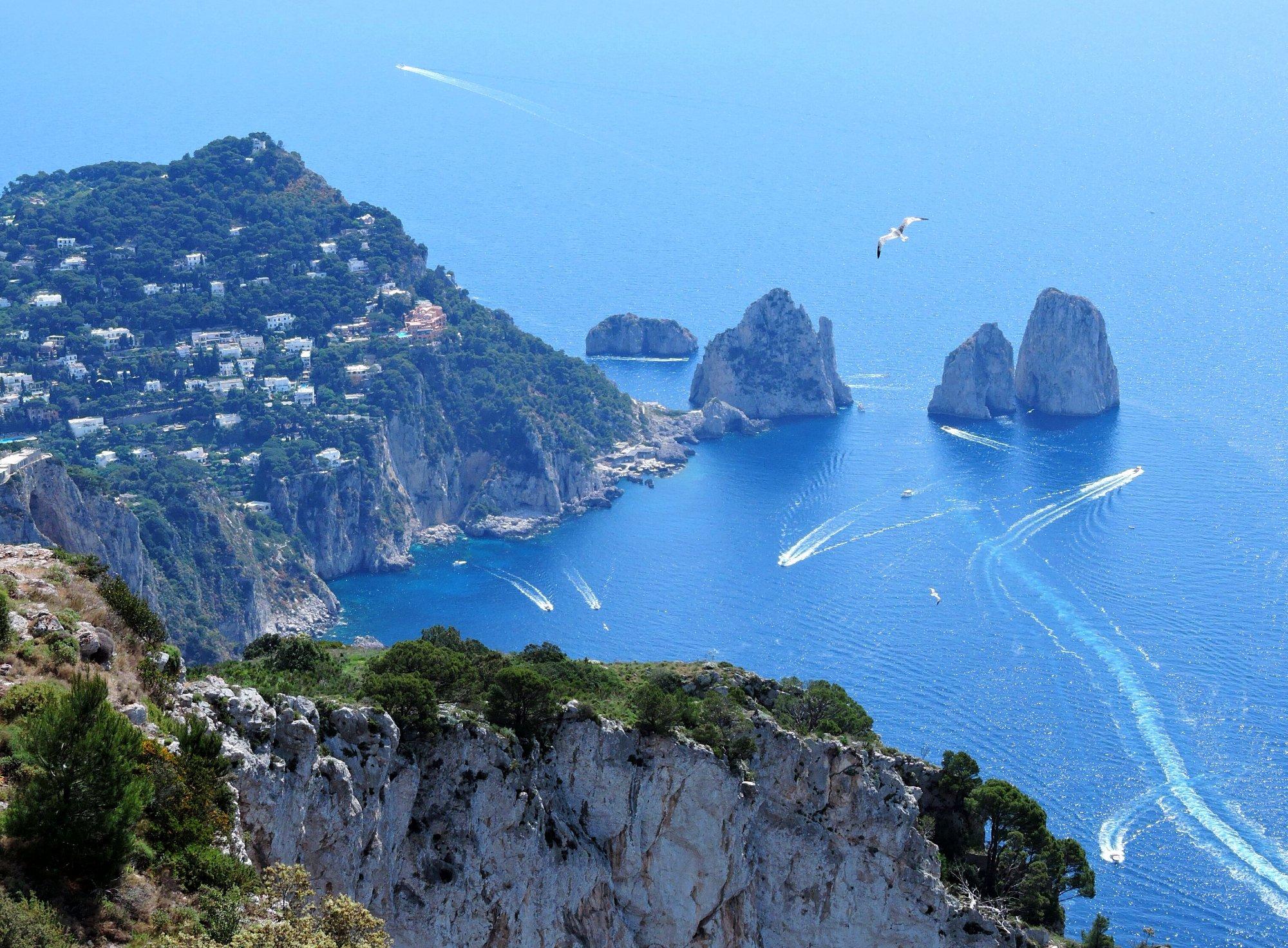 Tours of Sorrento-Capri,Amalfi Coast & Pompeii