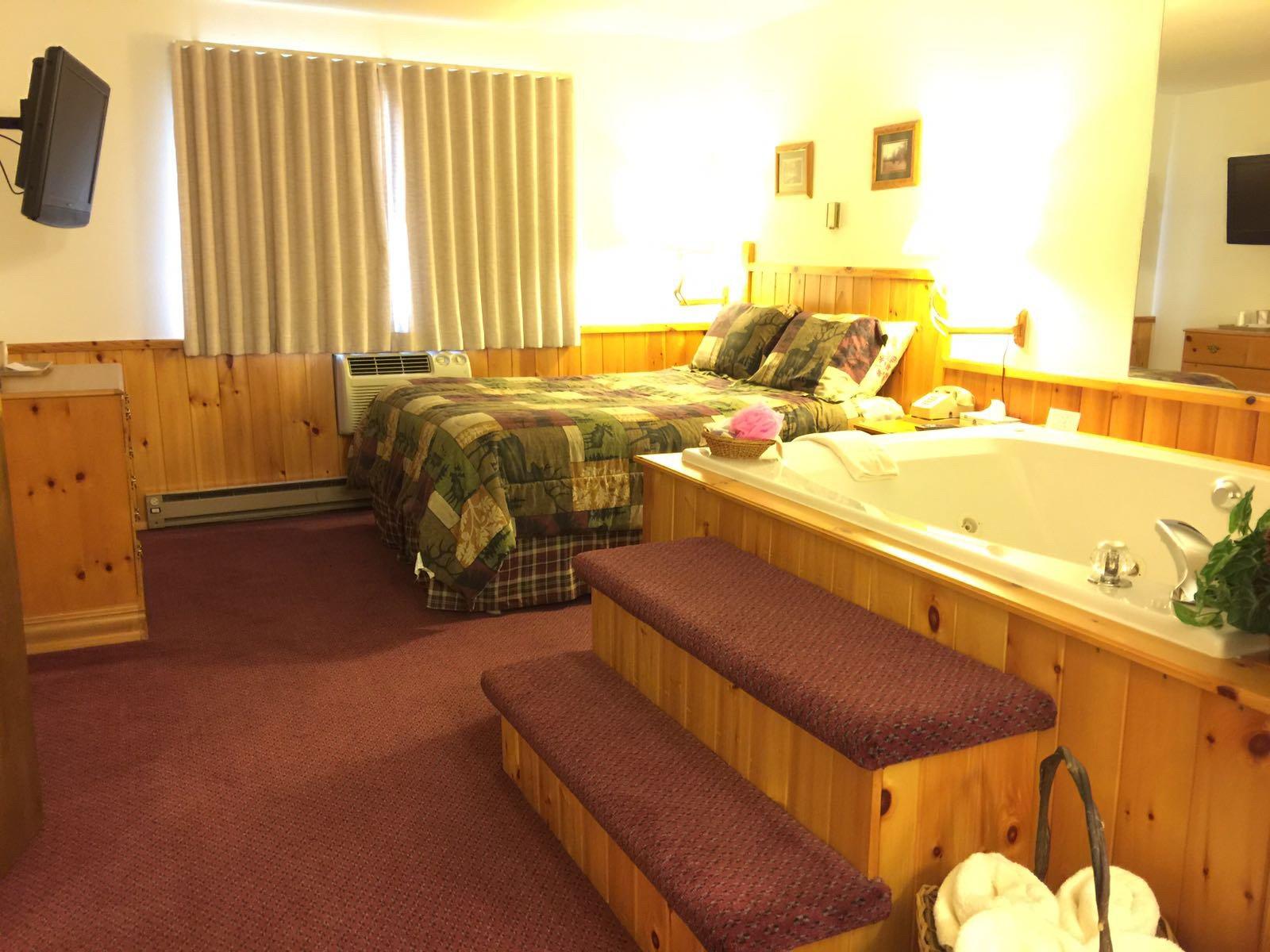 Northwoods Inn & Suites