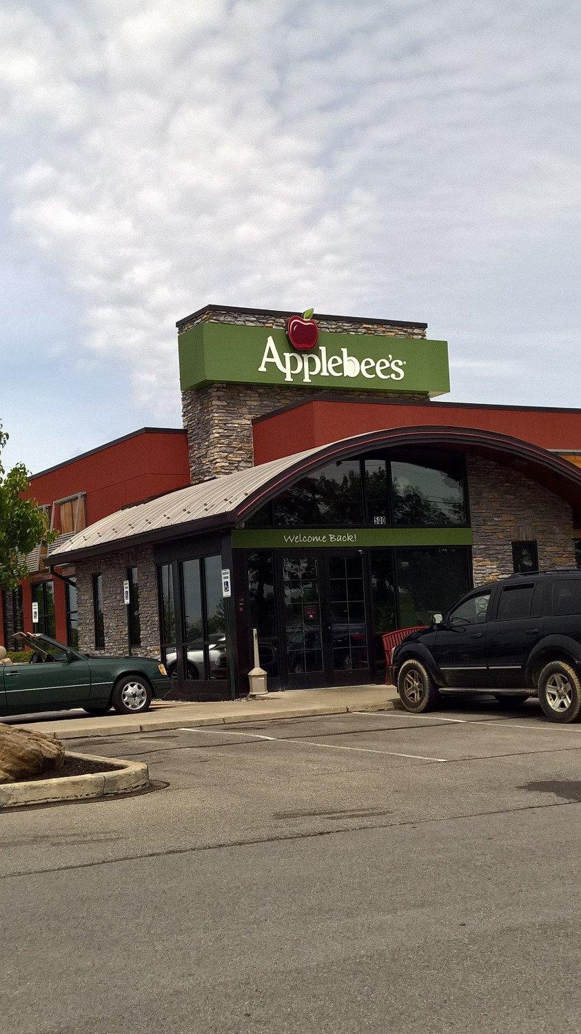 Applebee's Grill + Bar
