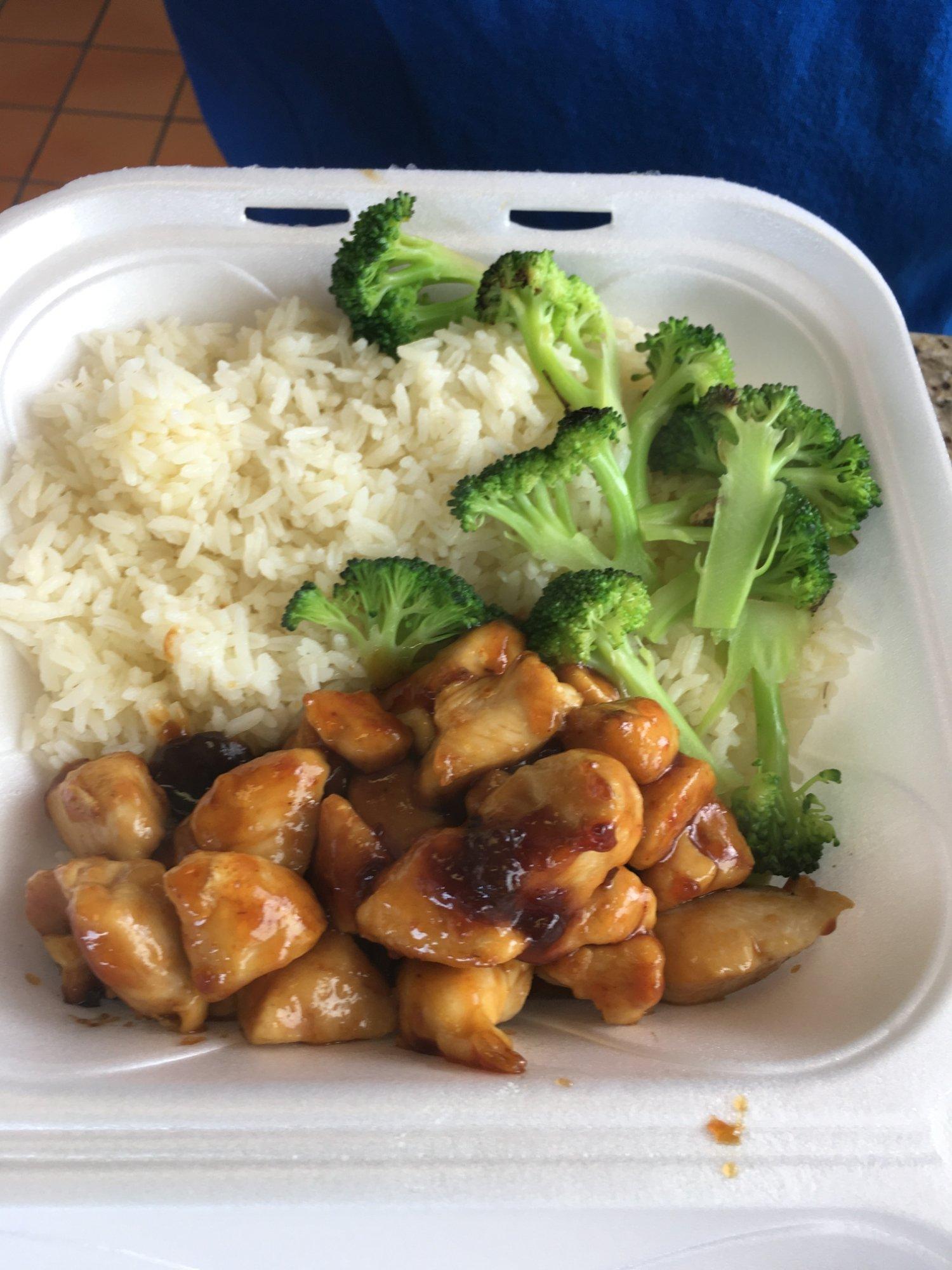 Golden Seafood and Chicken