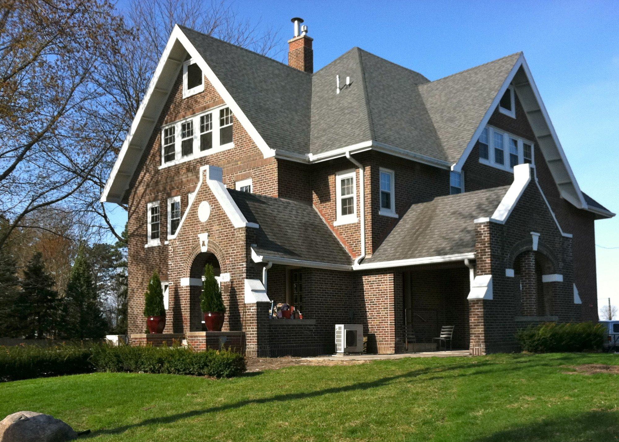 Iowa House Historic Inn