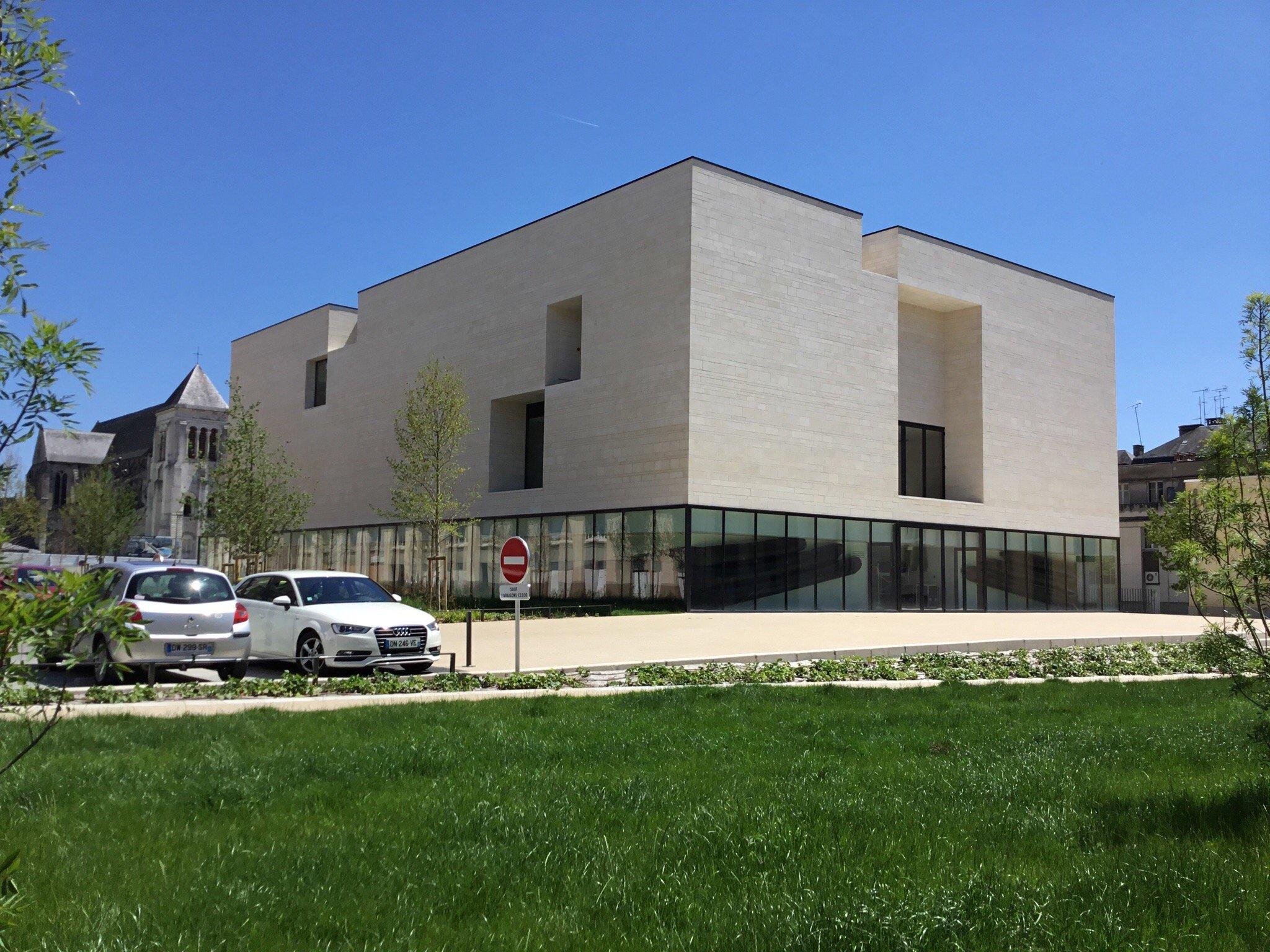 Centre de Création Contemporaine Olivier Debré