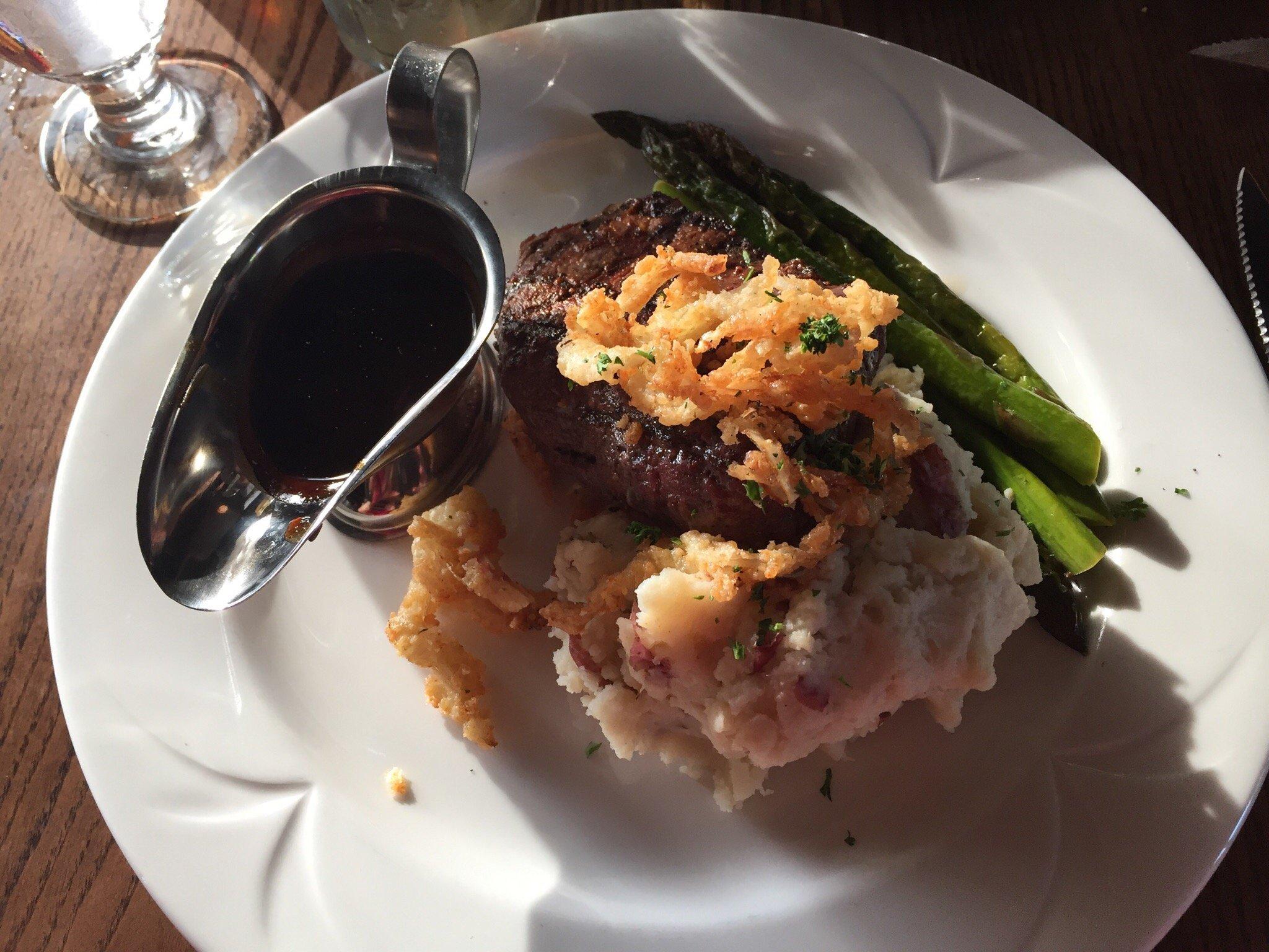 The Lakeview Restaurant