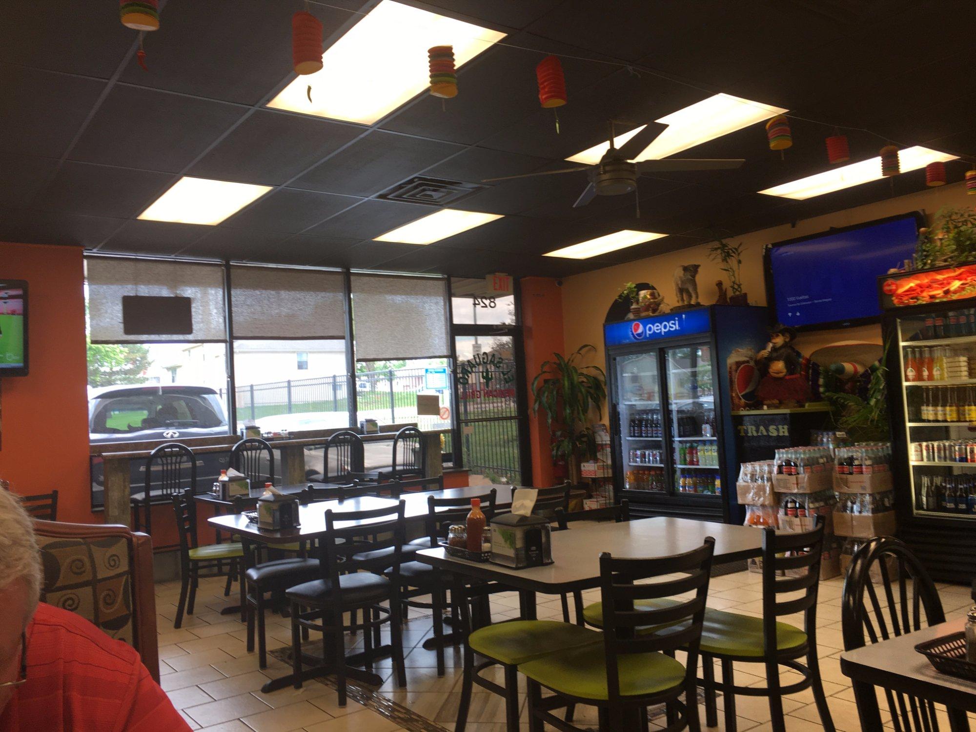 El Saguaro Mexican Grill